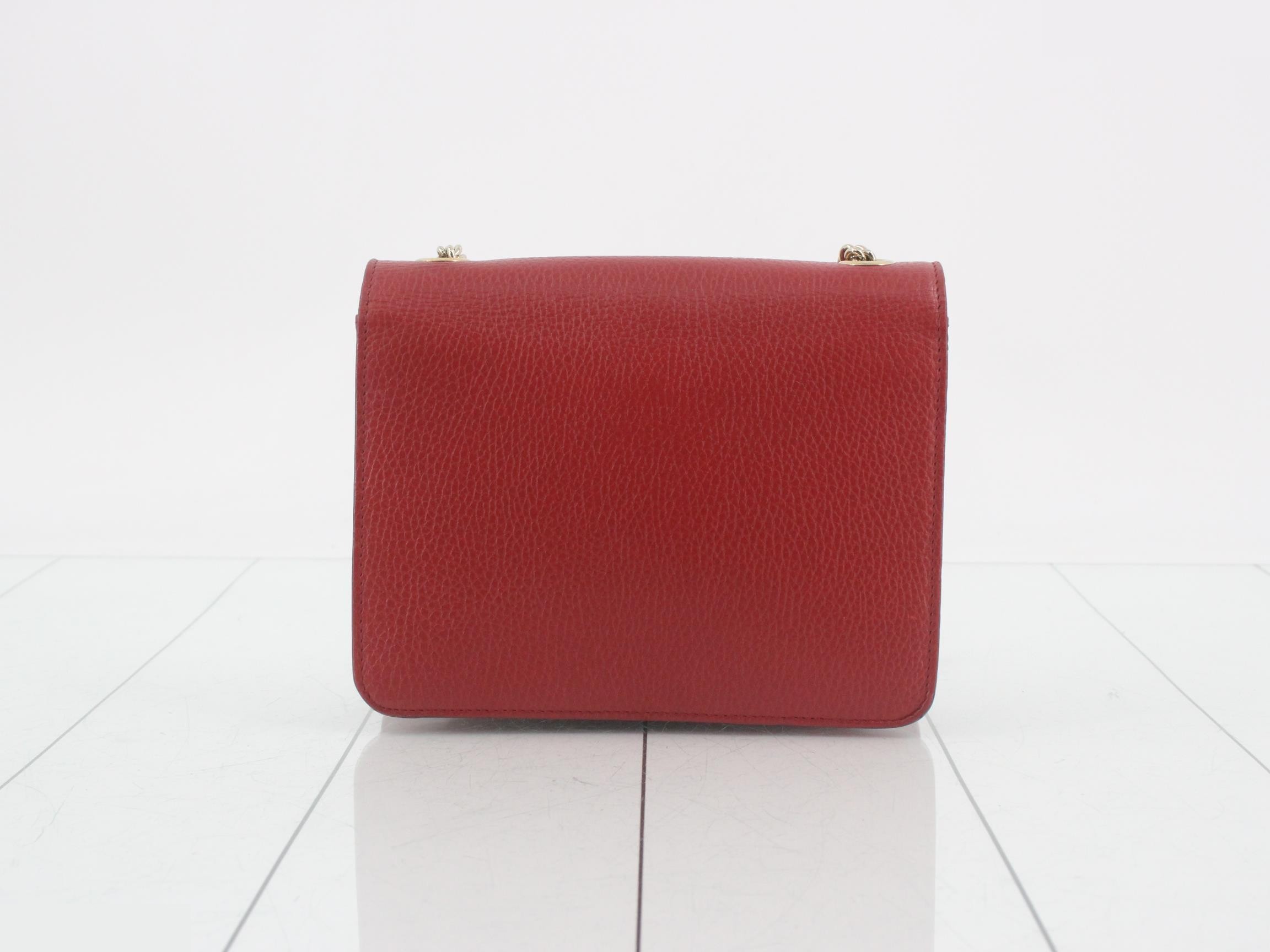 Interlocking G Chain Shoulder Bag — view 2