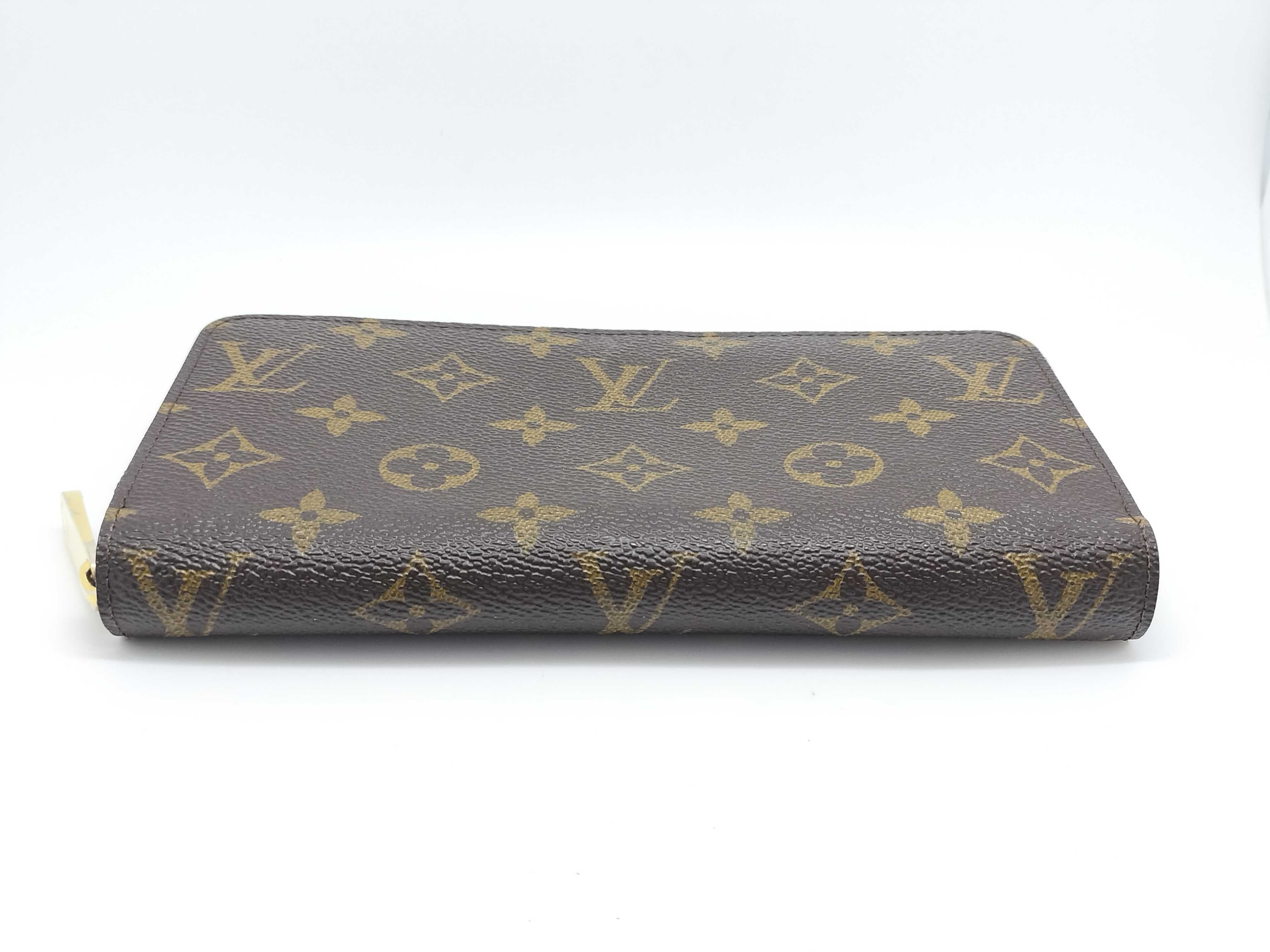 Monogram M41895 Zippy Wallet Fuchsia GI2157 Wallet — view 4