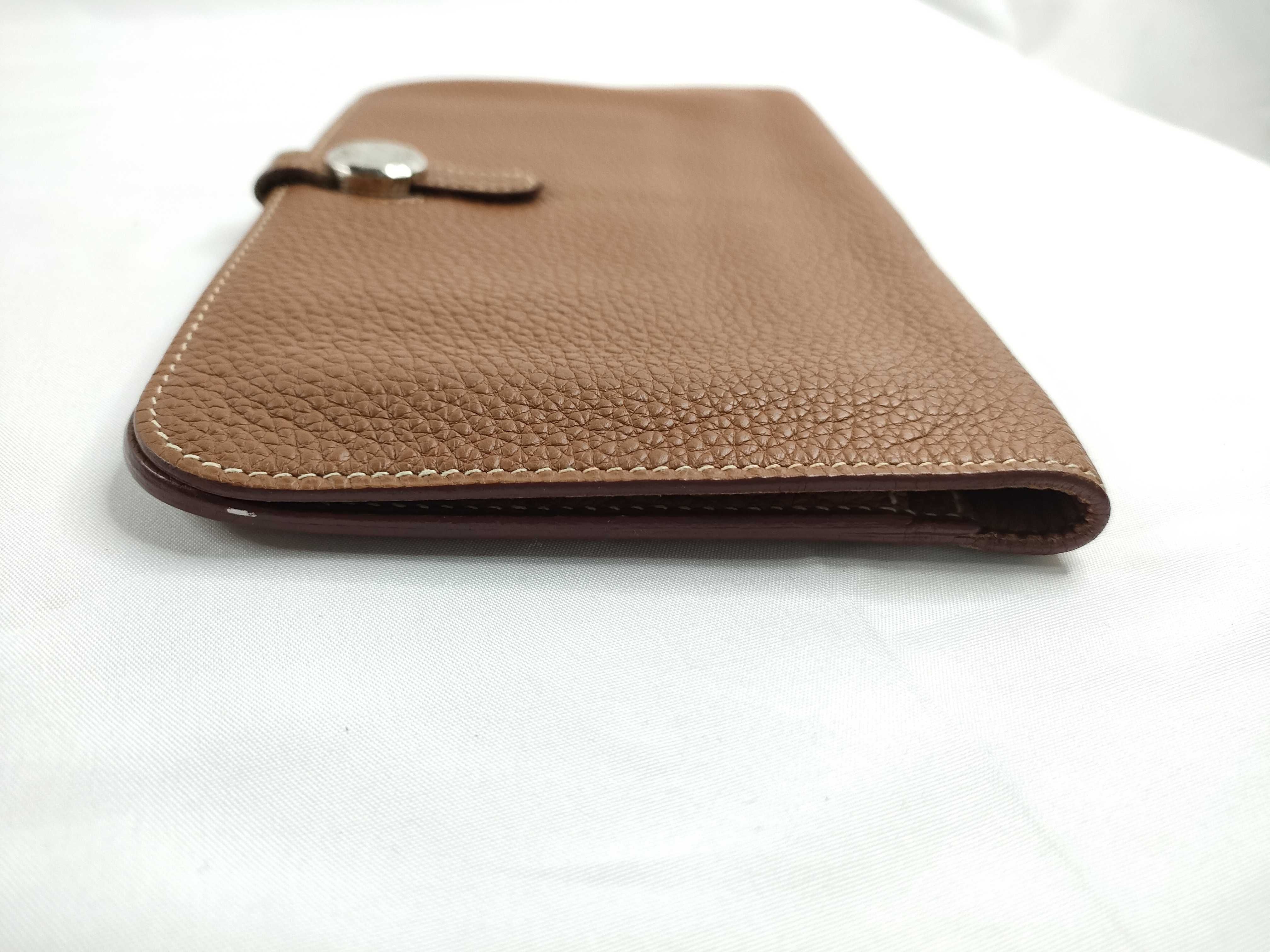 wallet — view 5