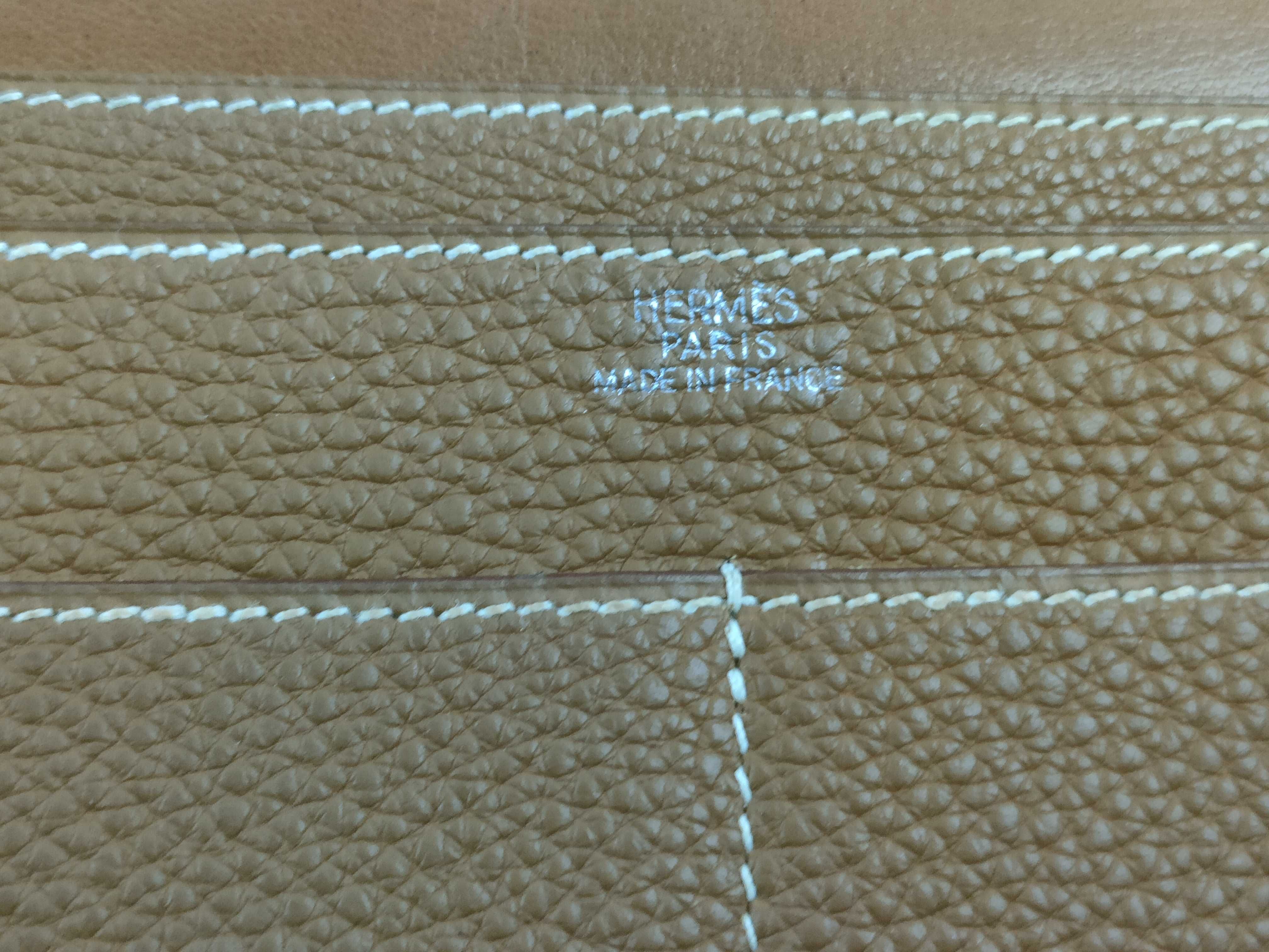 wallet — view 10