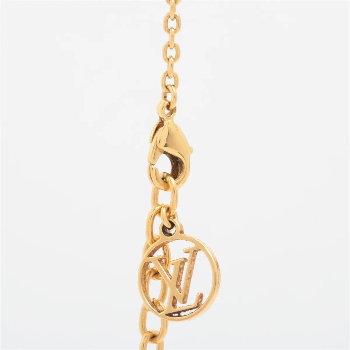 M69643 Collier LtoV VA0280 Necklace GP Gold x Silver. Shows — view 3