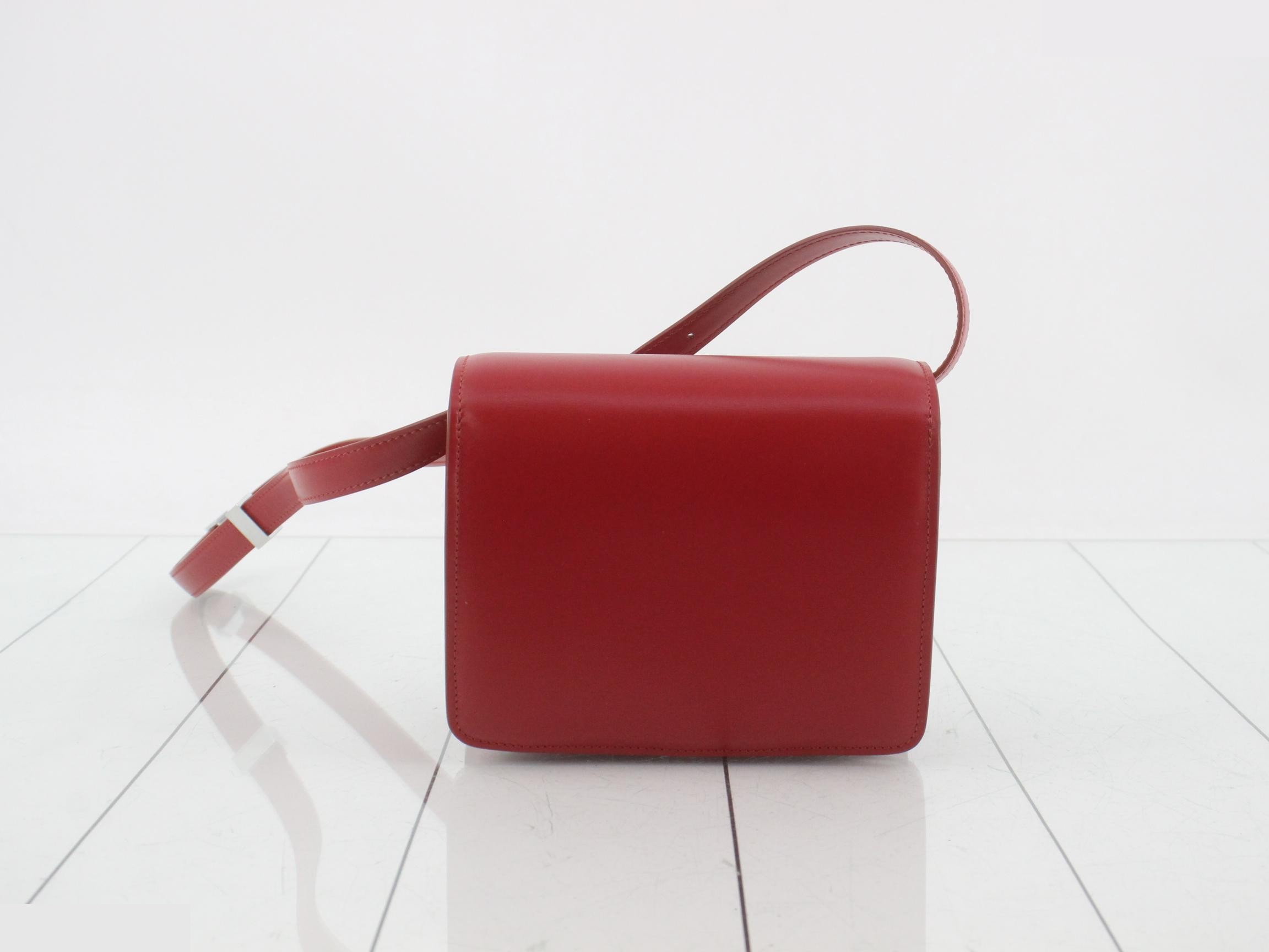 Classic Box Leather Shoulder Bag, Red — view 2