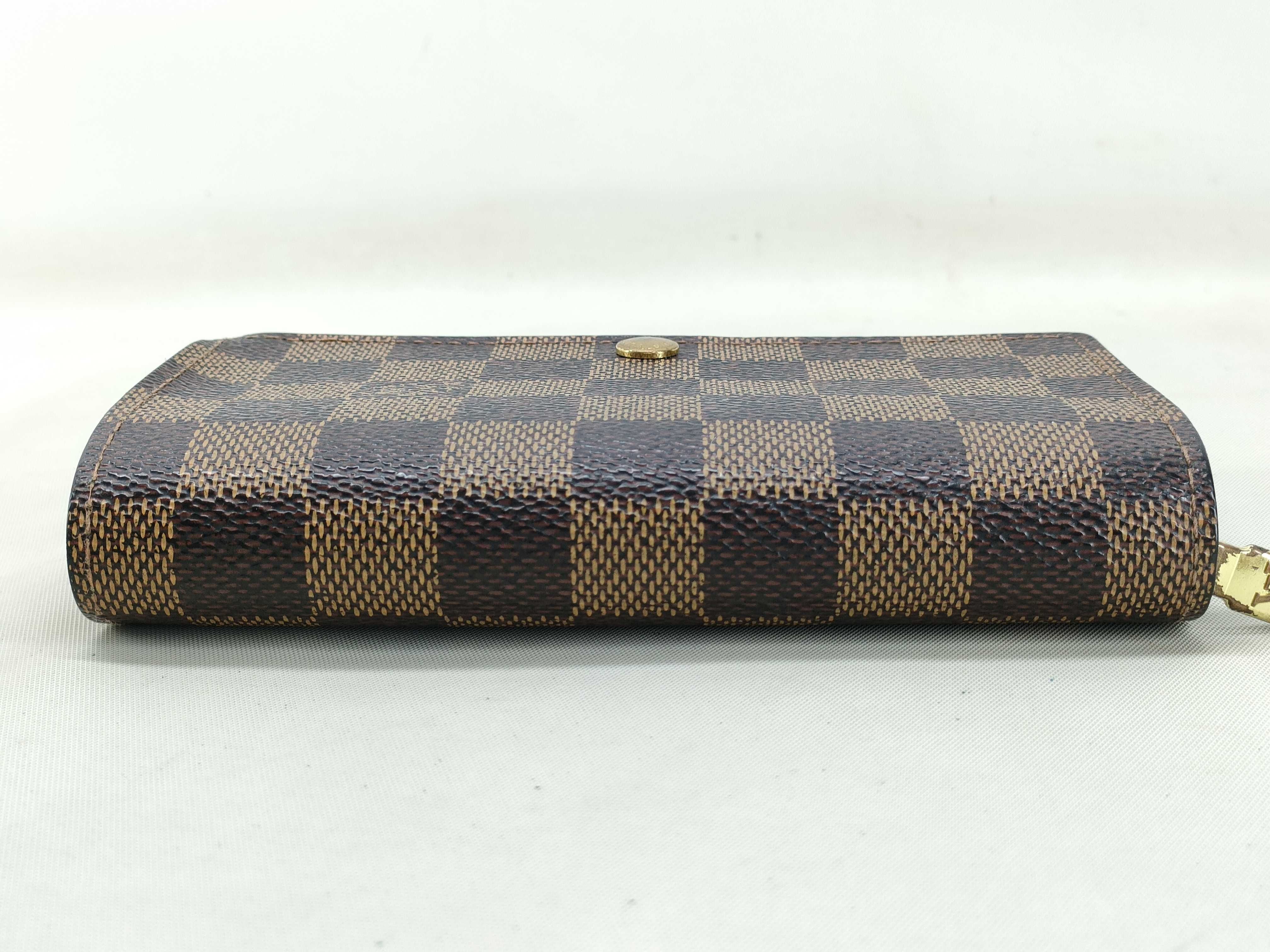 Damier LV Tresor Damier Wallet — view 6