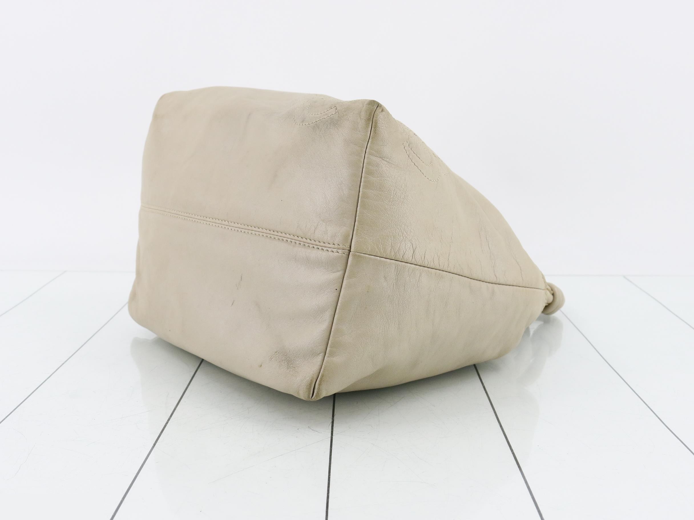 handbag — view 6