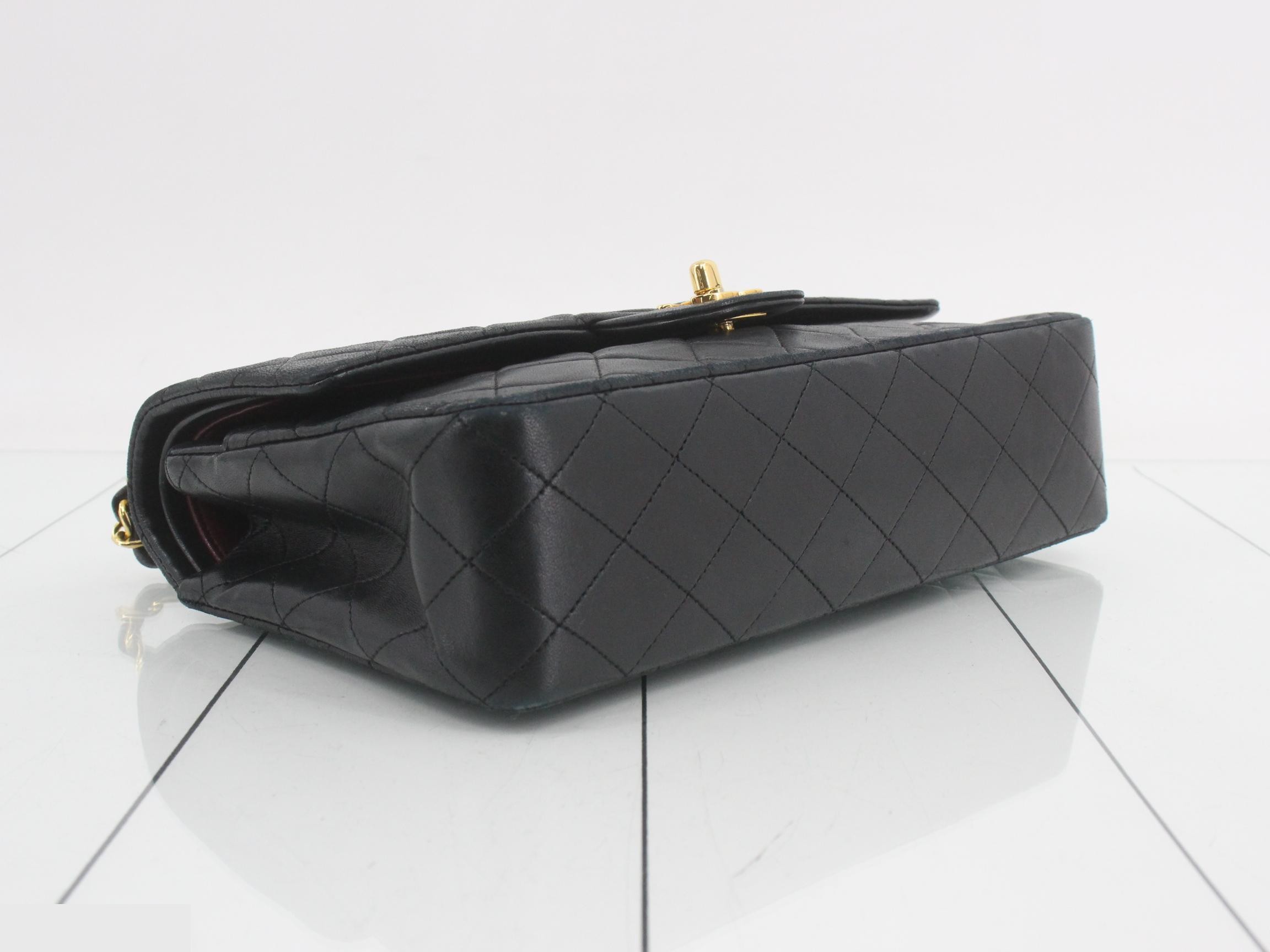 Matelassé 25 Double Chain Shoulder Bag, Double Flap, Lambskin, Black, Series 1, W25 — view 5