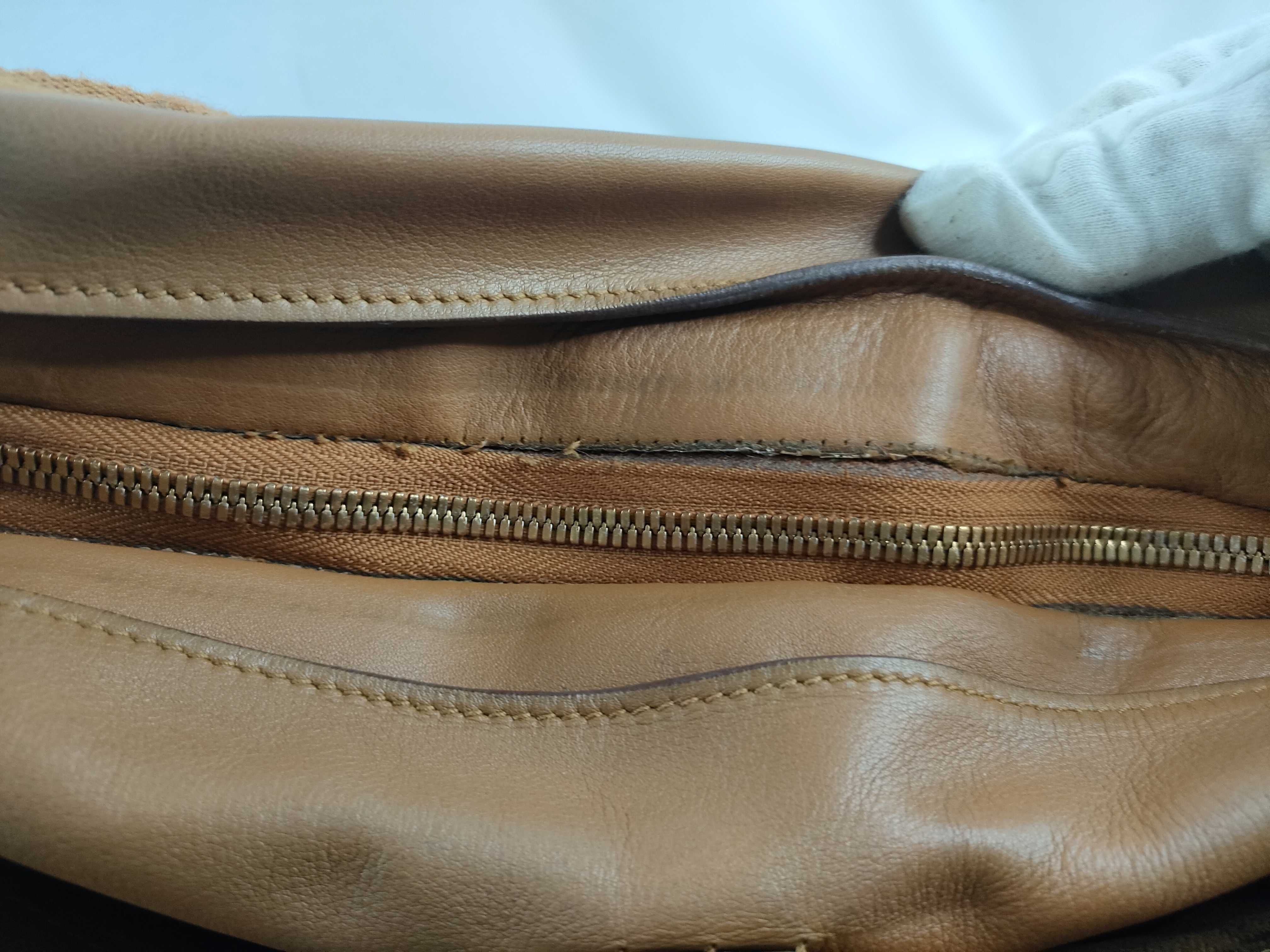 Caravan Horizontal Tote Bag/Shoulder Bag with Stamp and Dust Bag (Handbag) — view 9