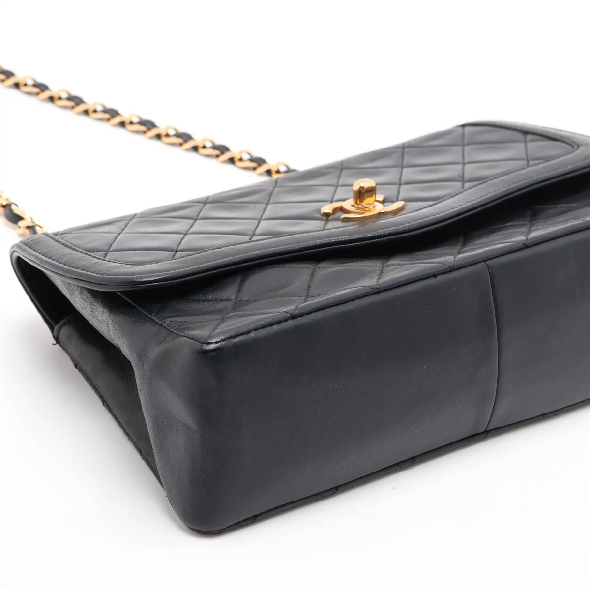 Matelassé Lambskin Single Flap Single Chain Bag, Black with Gold Hardware, Item No. 1516162 (Serial Number 1) — view 4