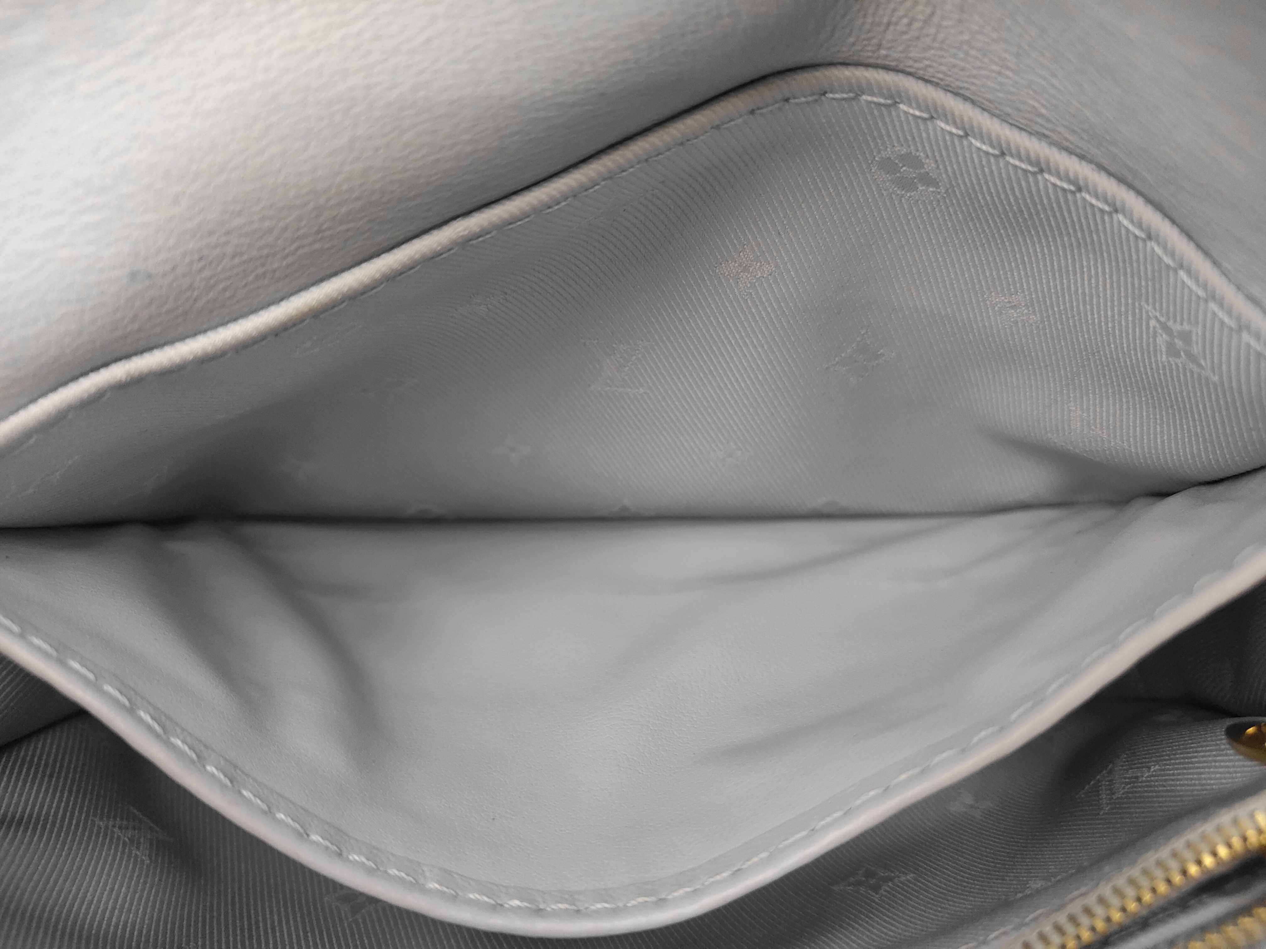 Wallet on Strap M81399 Bag — view 6