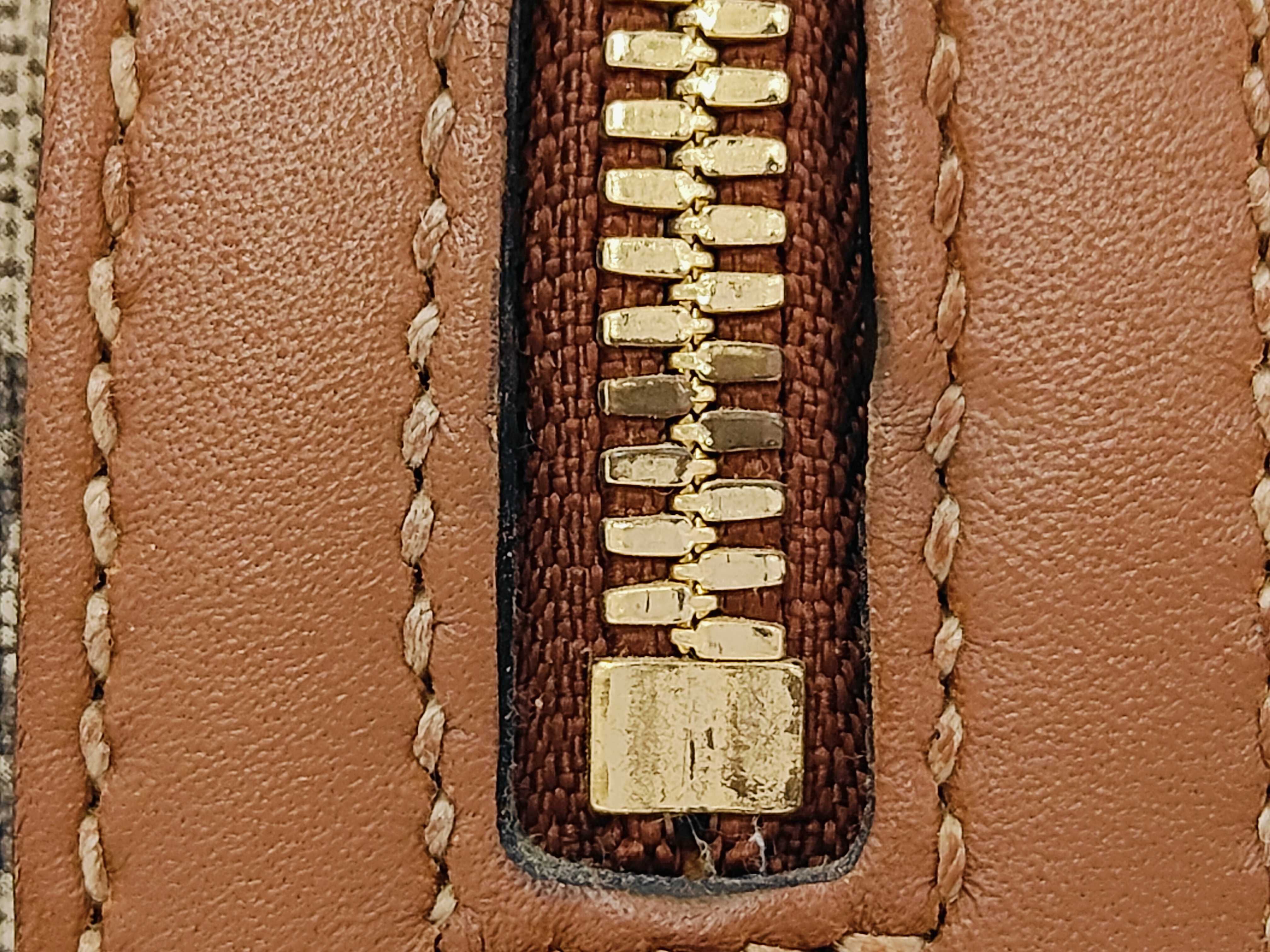 GG Supreme Boston Bag Handbag — view 12