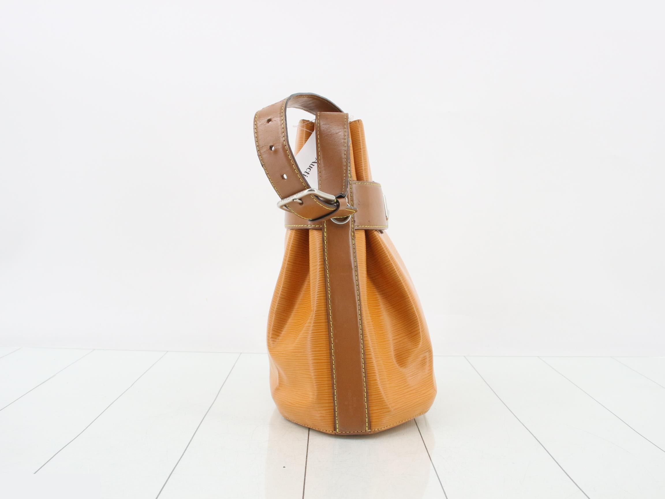 Epi Twist Bucket 2-Way Handbag — view 4