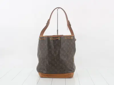 Monogram Noé Shoulder Bag