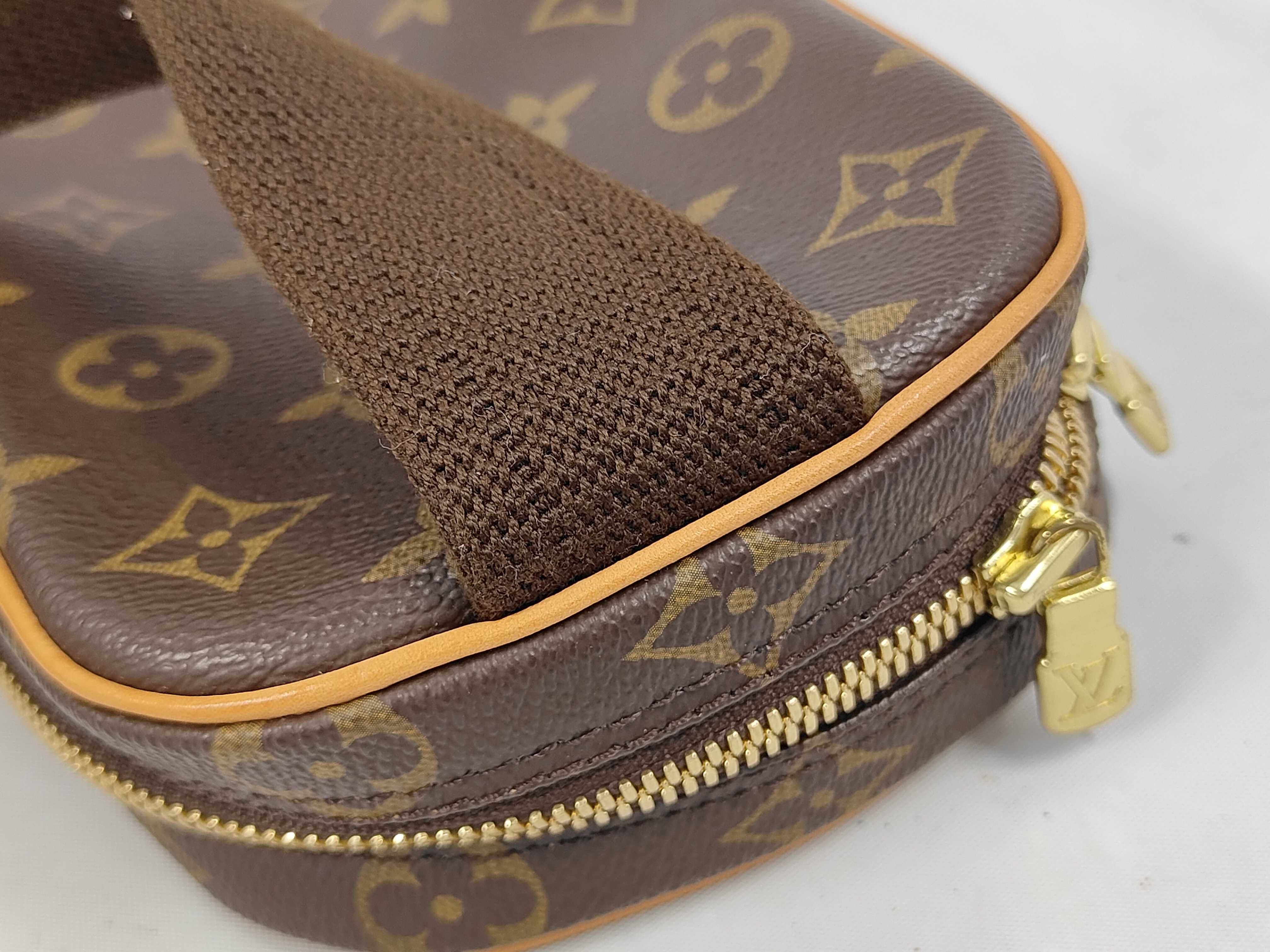 Pochette Gange Monogram M51870 Shoulder Bag — view 6