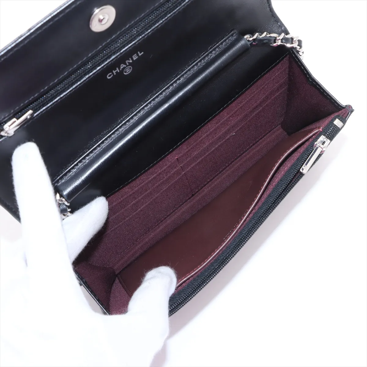 Matelasse Lambskin Chain Wallet Black Silver Hardware 28260920 28th AP0250 — view 6