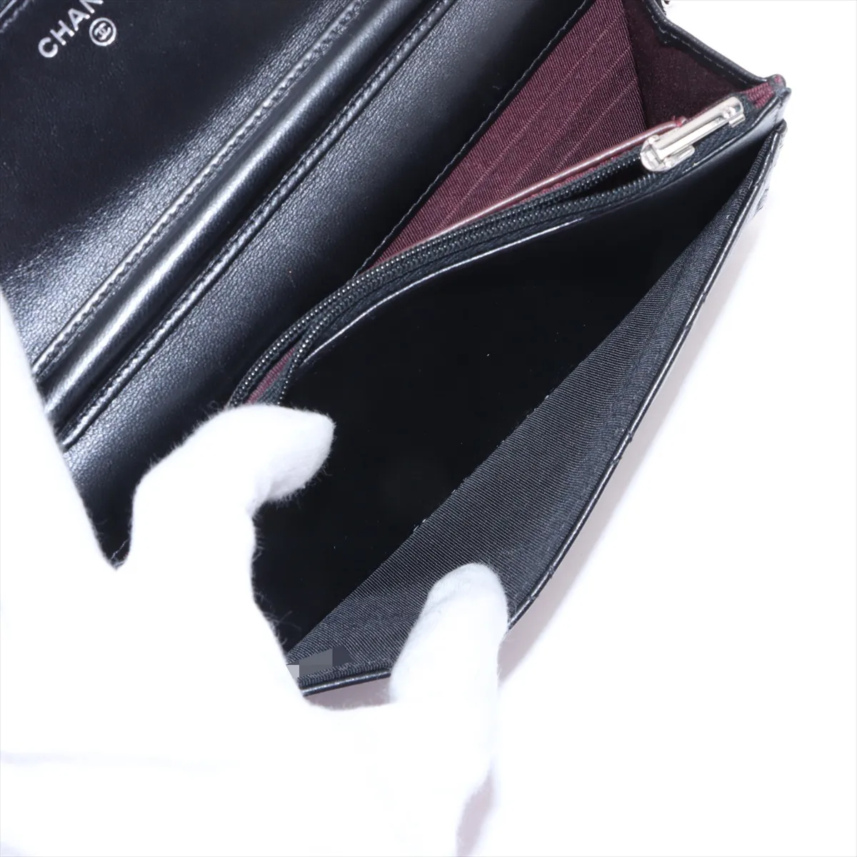 Matelasse Lambskin Chain Wallet Black Silver Hardware 28260920 28th AP0250 — view 8