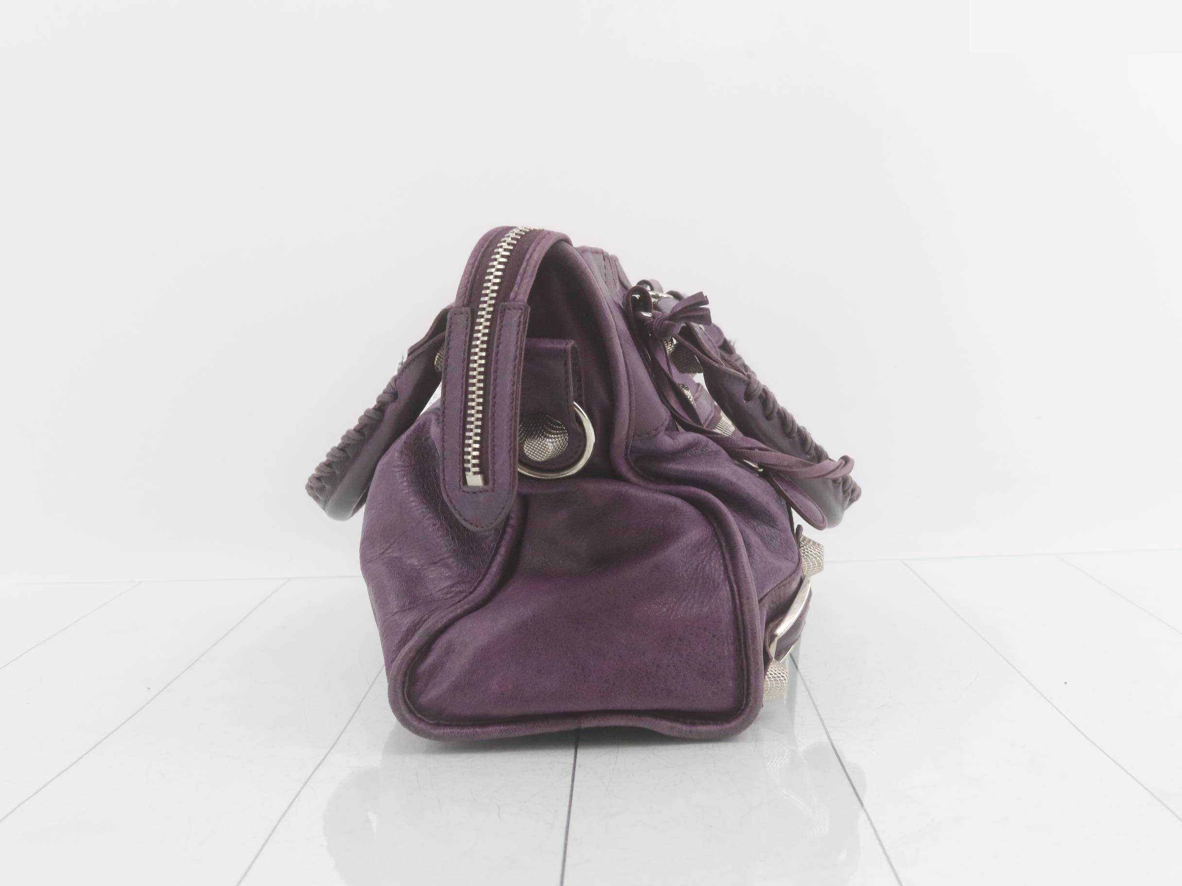 The Giant City 2-Way Handbag with Shoulder Strap — view 4