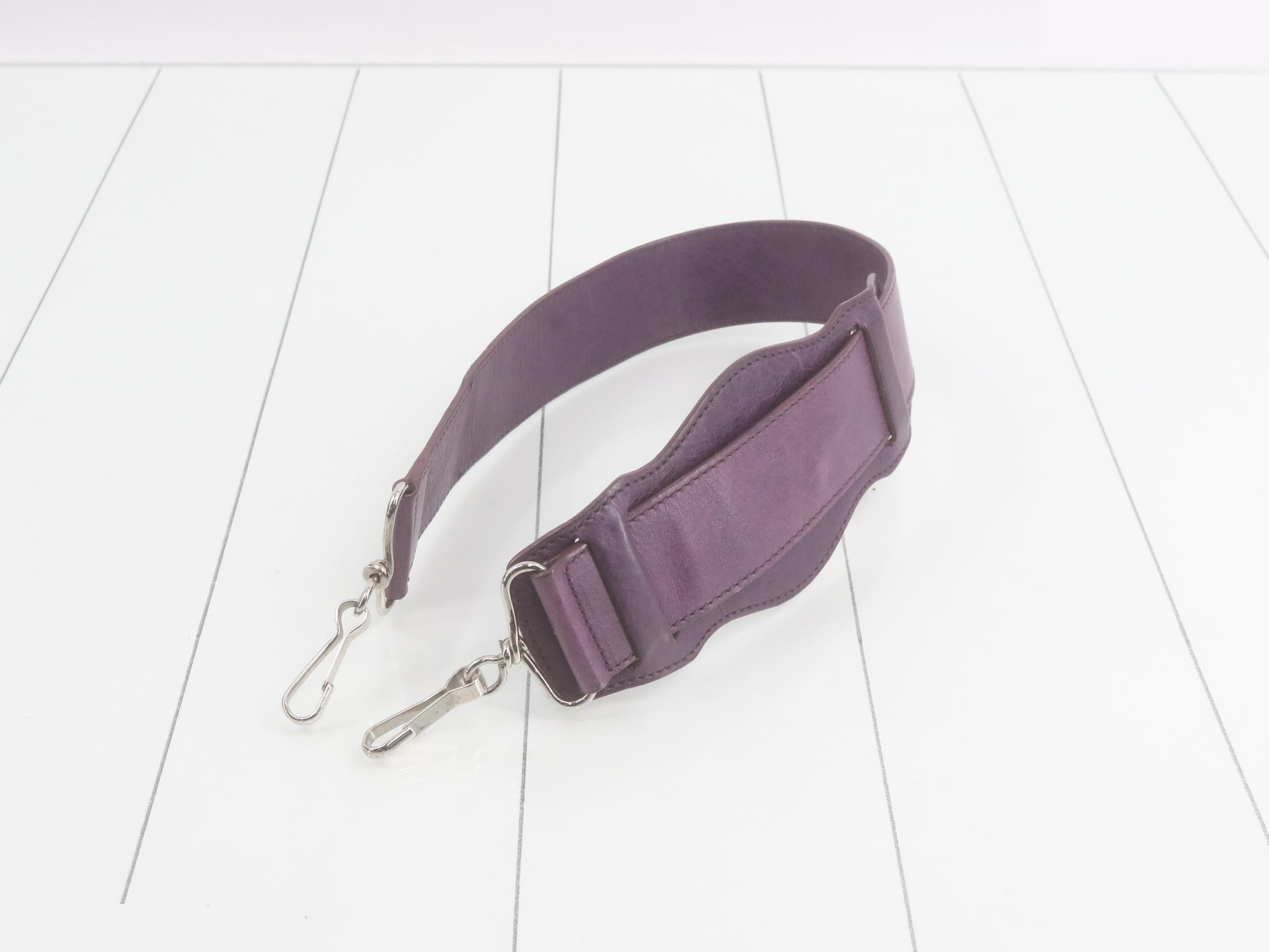 The Giant City 2-Way Handbag with Shoulder Strap — view 7