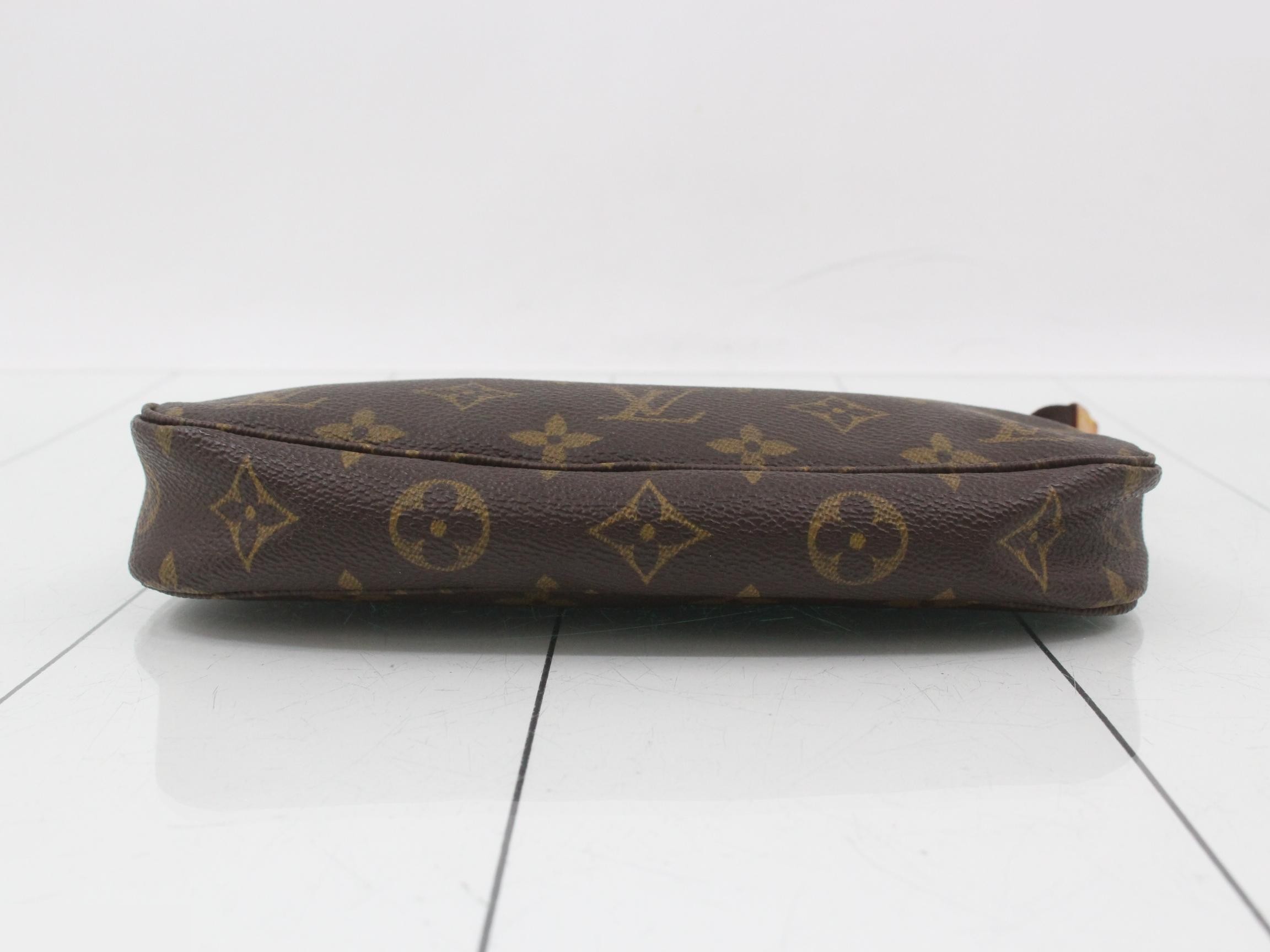 Pochette Accessoires (old model) — view 3