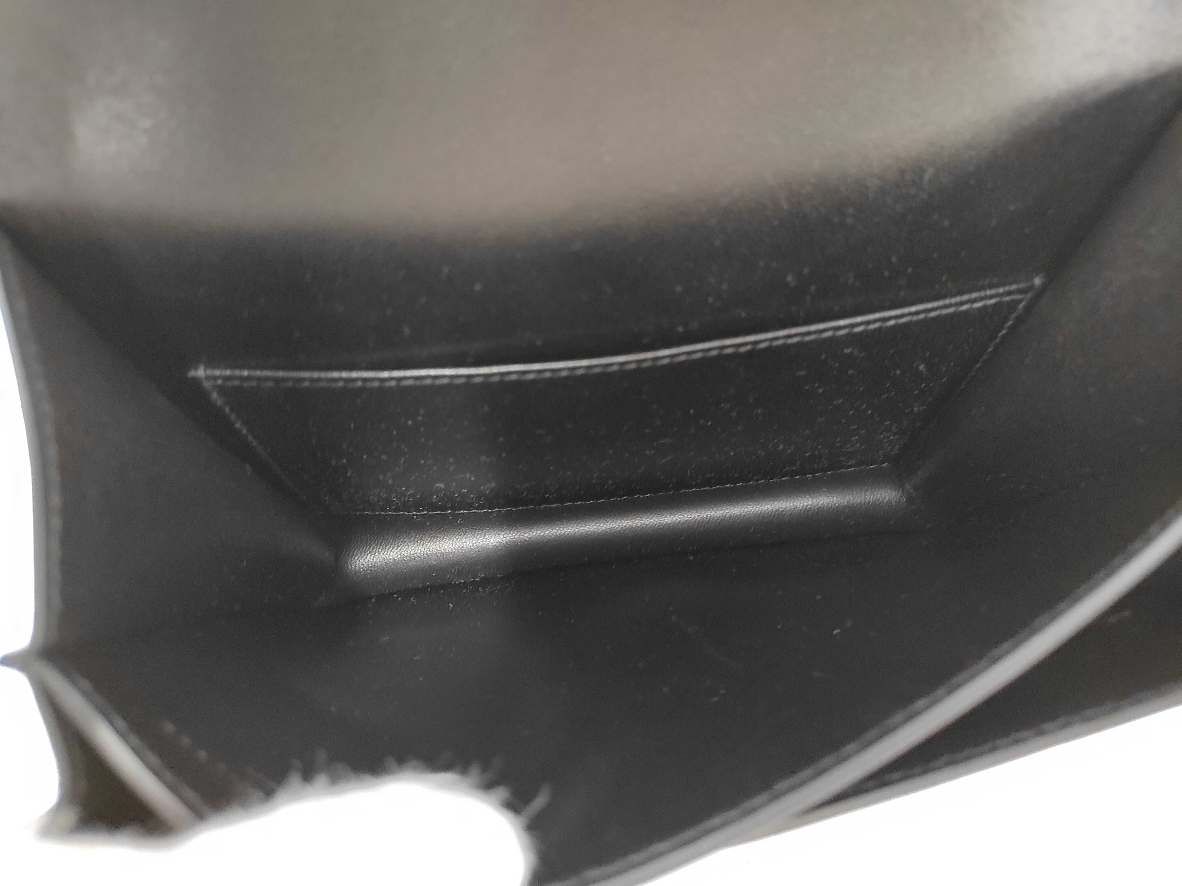 Constance Mini 18 Black G Stamp Shoulder Bag — view 10