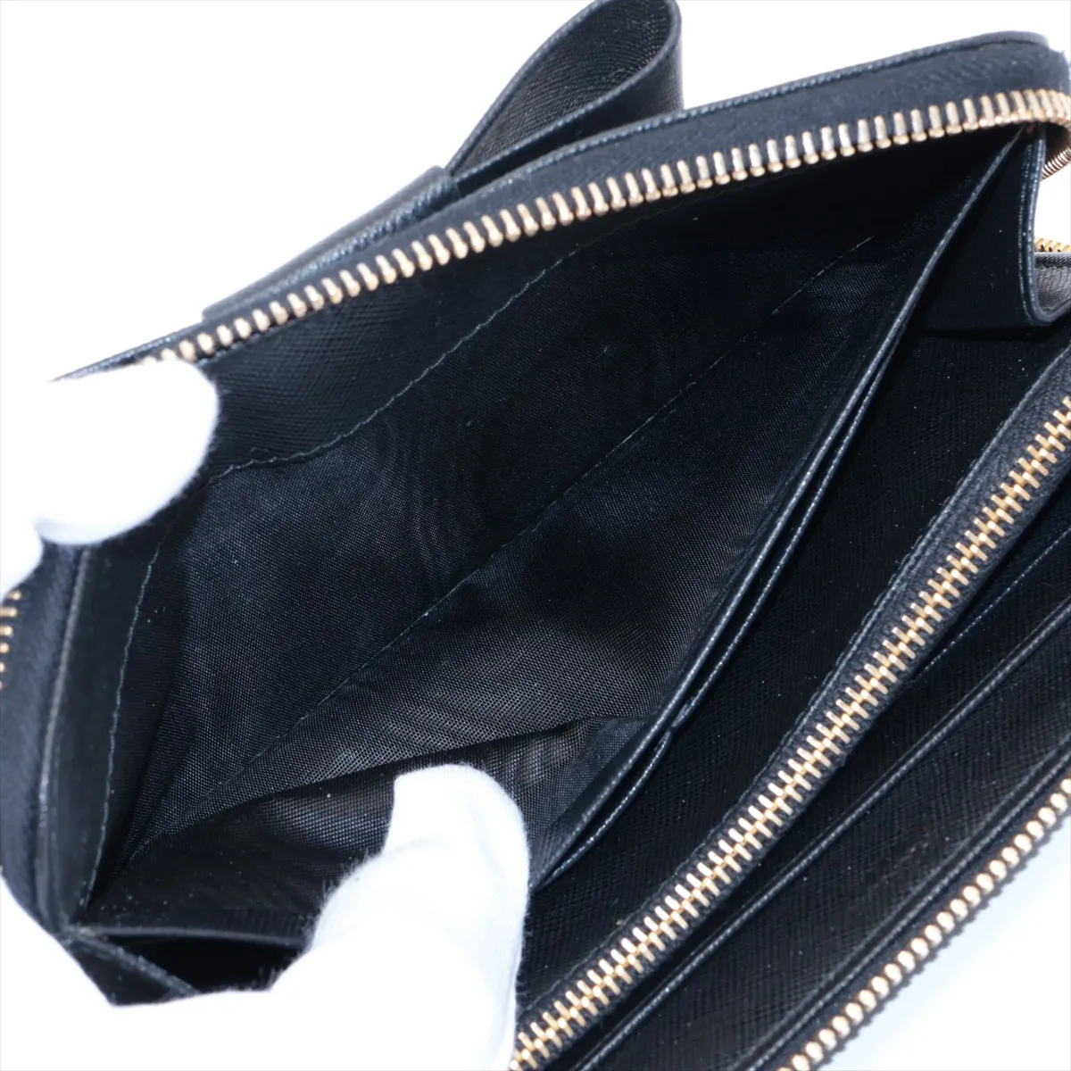 Saffiano Leather Round Zip Wallet Black Ribbon — view 4