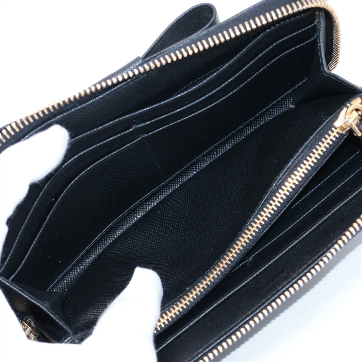 Saffiano Leather Round Zip Wallet Black Ribbon — view 5