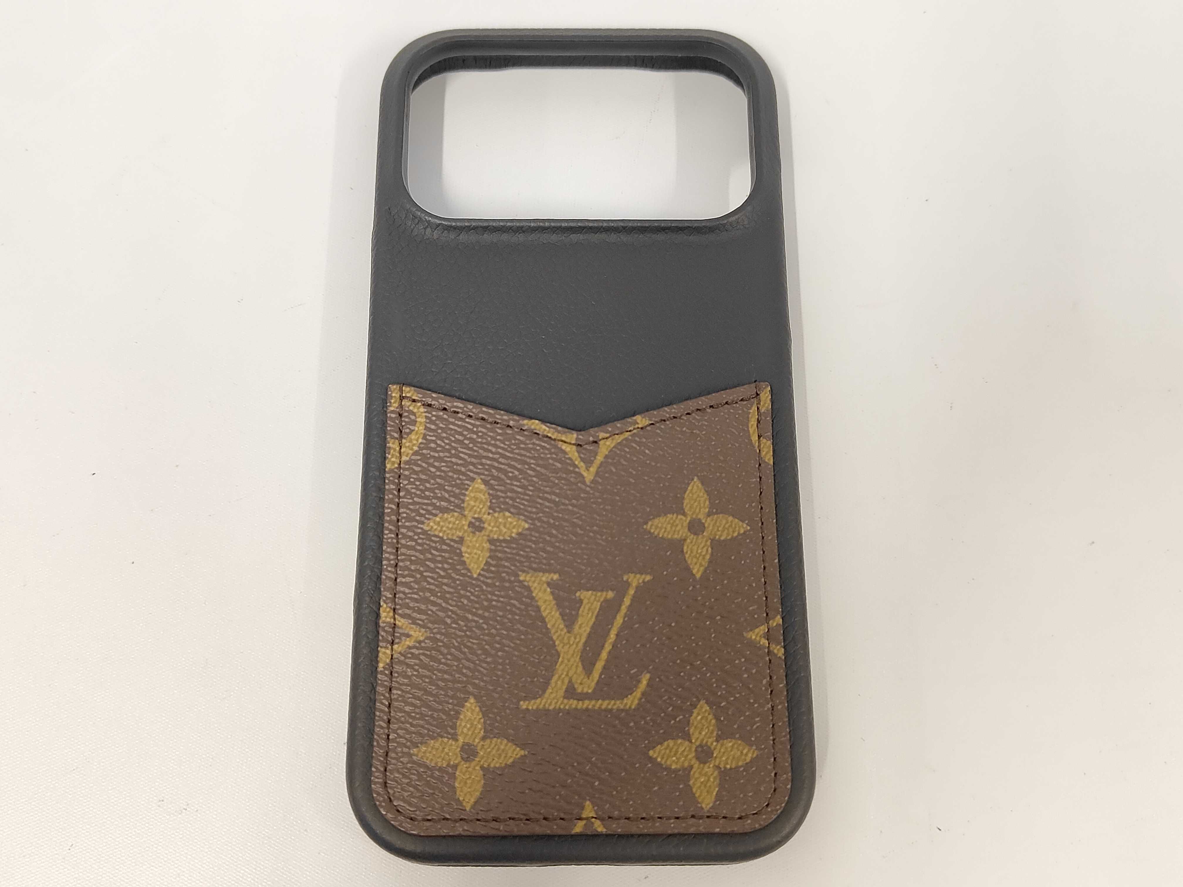 Bumper Pallas iPhone 17 Pro Max M26927 Wallet