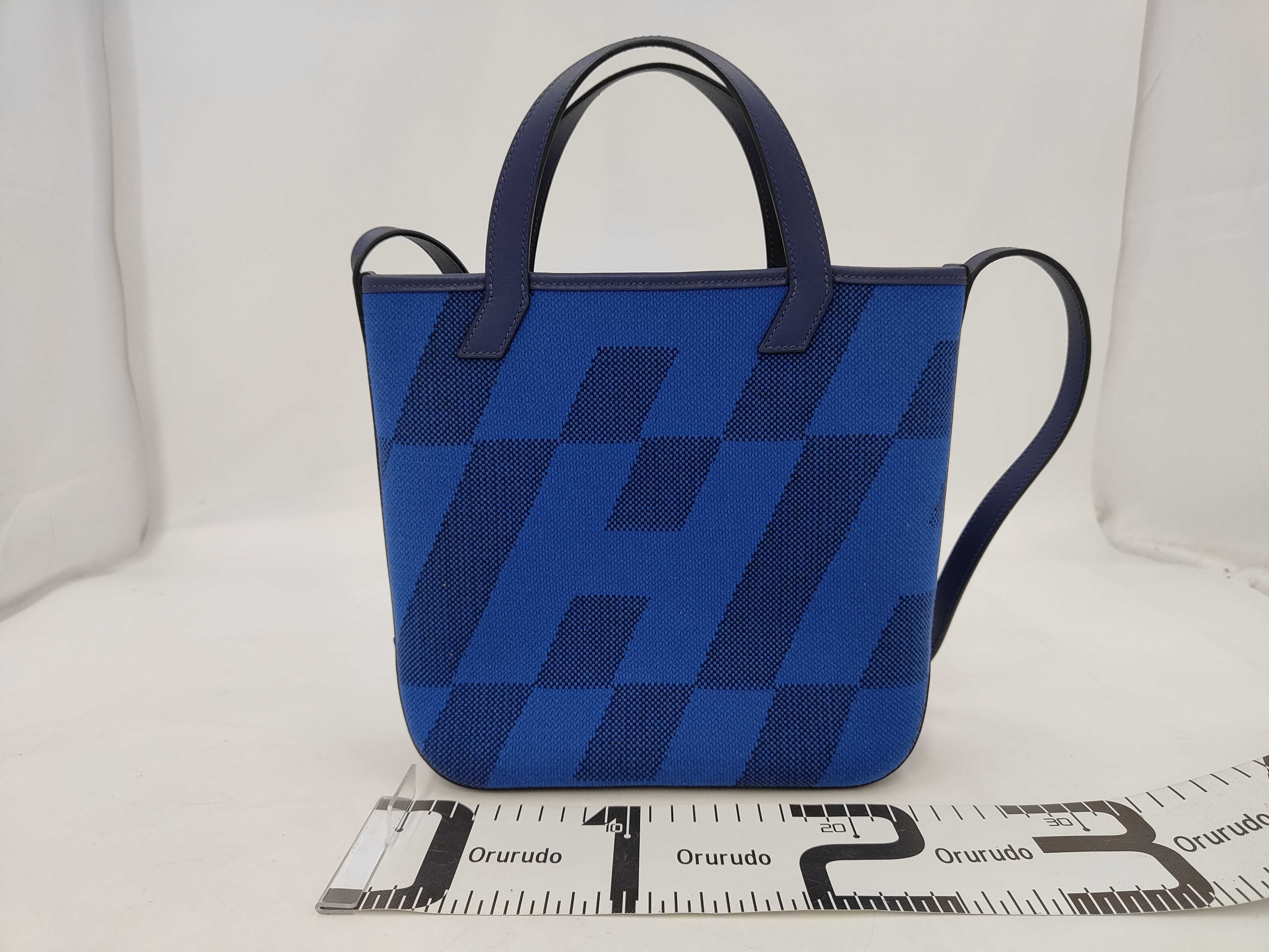 Ambie PM Canvas Tote Bag (Blue, Z Stamp) — view 2