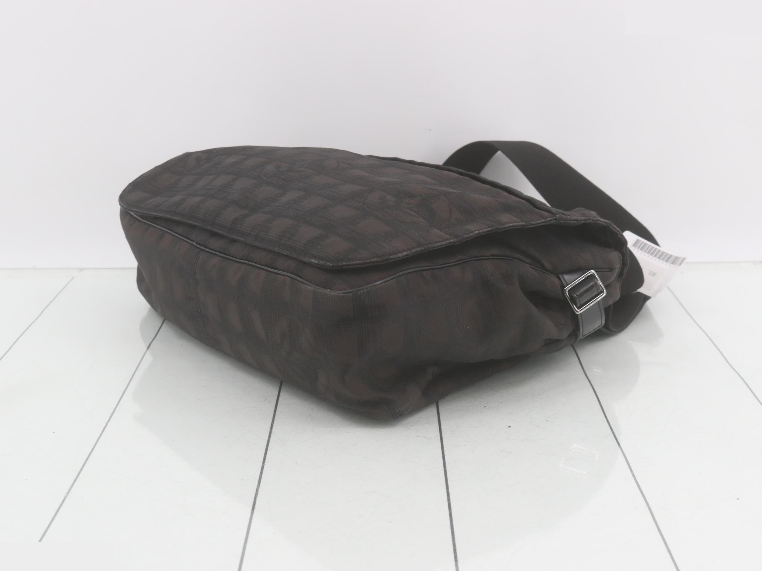 New Travel Shoulder Bag — view 6