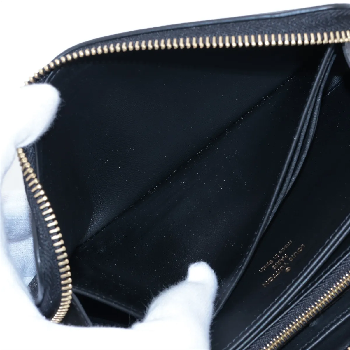 Mahina Zippy Wallet M82645 Noir Round Zip Wallet (RFID detected) — view 4