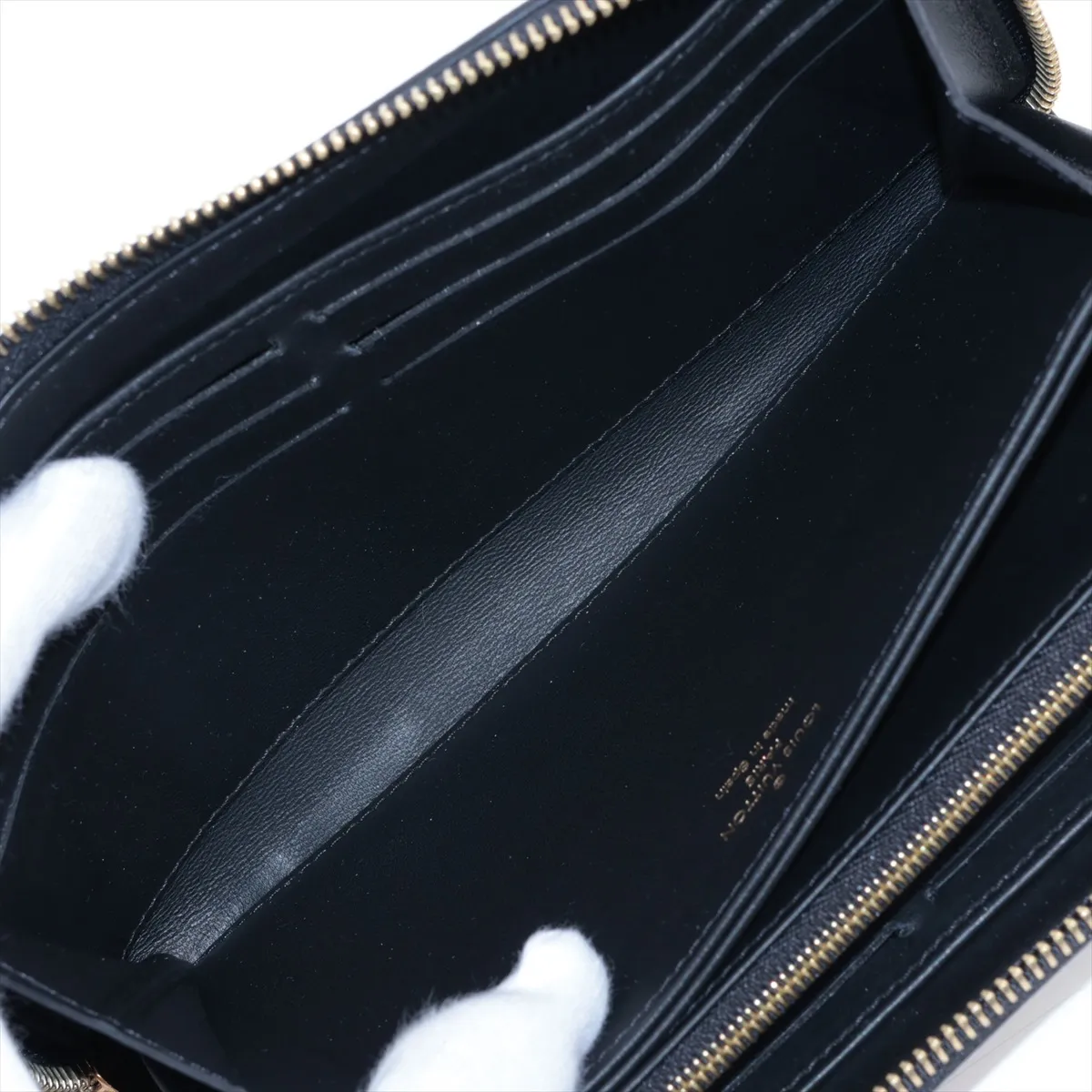 Mahina Zippy Wallet M82645 Noir Round Zip Wallet (RFID detected) — view 5