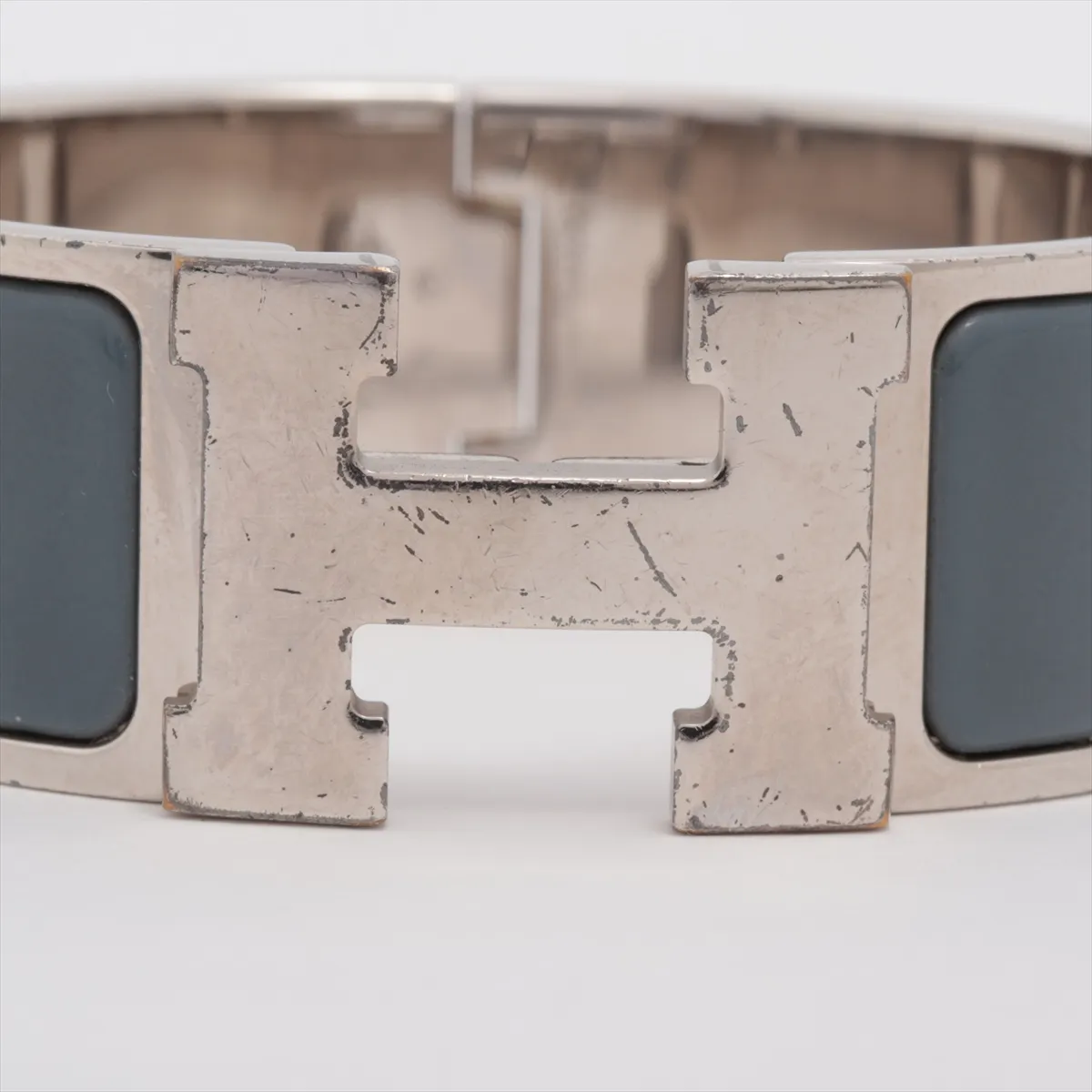 Clic Clac H Bangle, Metal, Silver x Gray. Shows signs of wear, — view 3