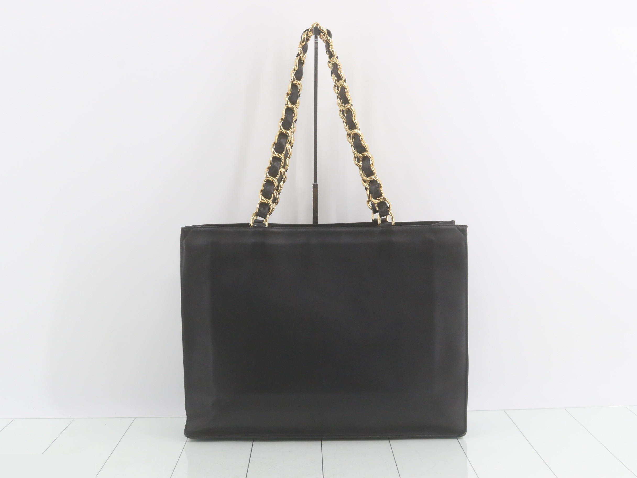 Lambskin tote bag — view 2