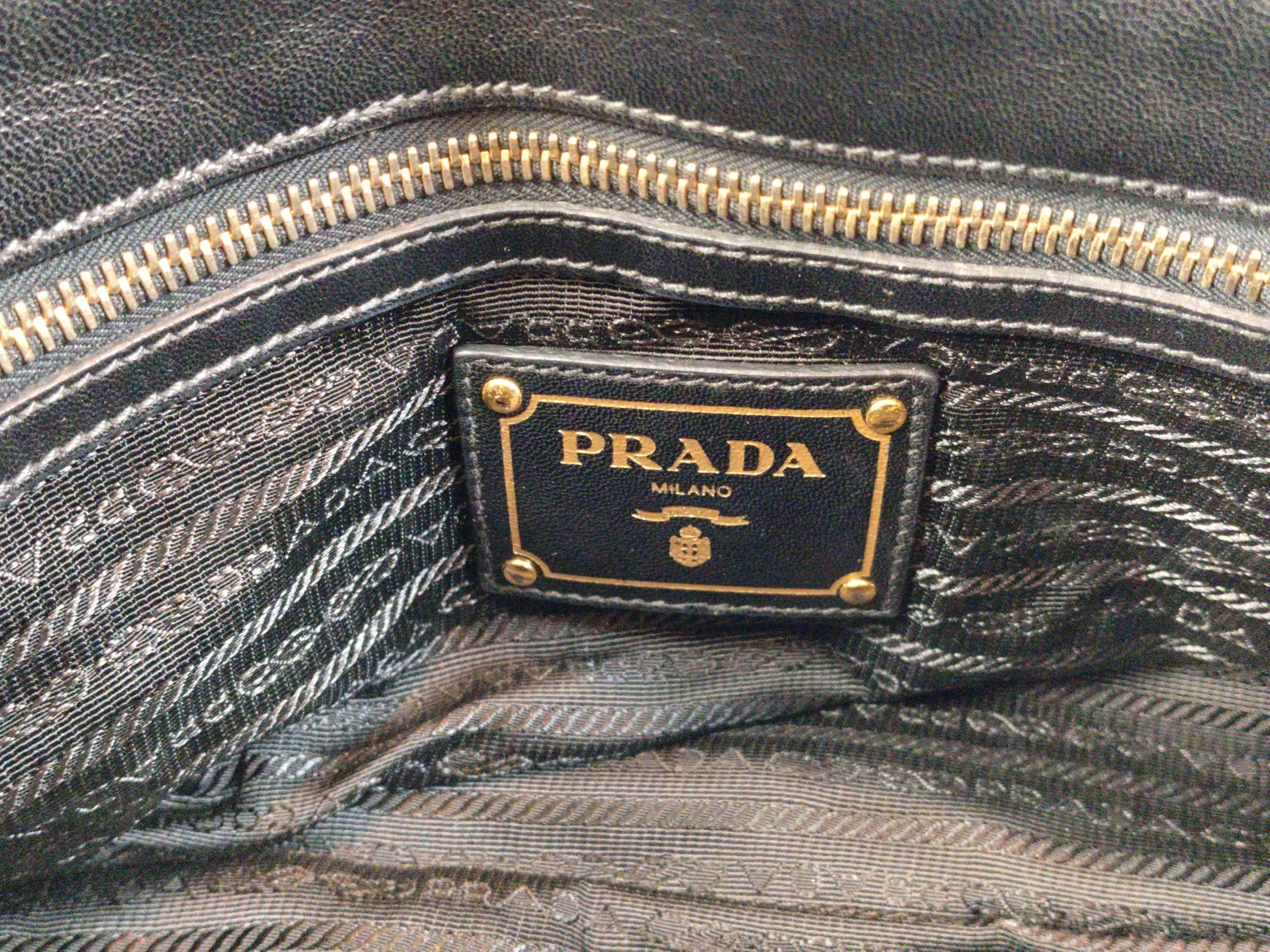 SG- Gather Nappa Gofle Nylon 2-Way Handbag Black BN1407 Handbag — view 11
