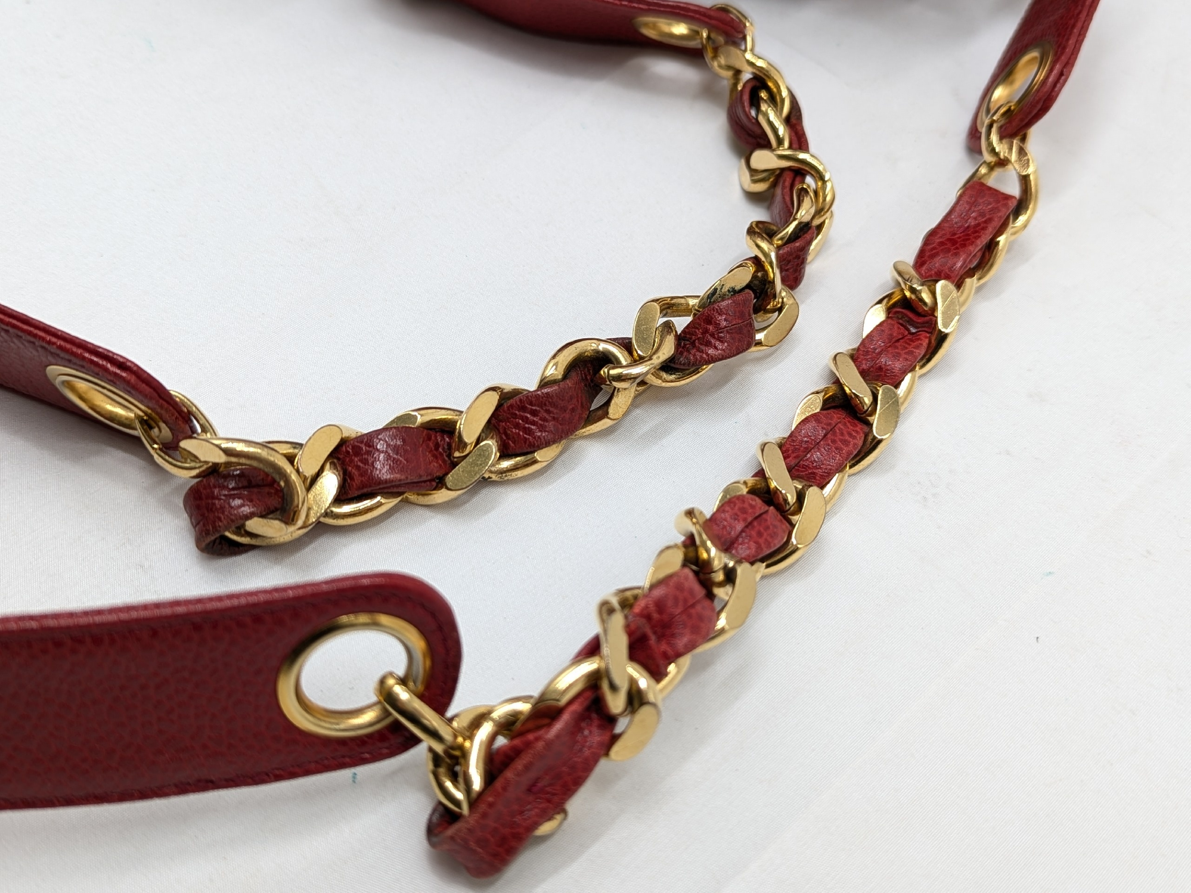 Caviar Skin Red Drawstring Chain Shoulder Bag with Pouch — view 7