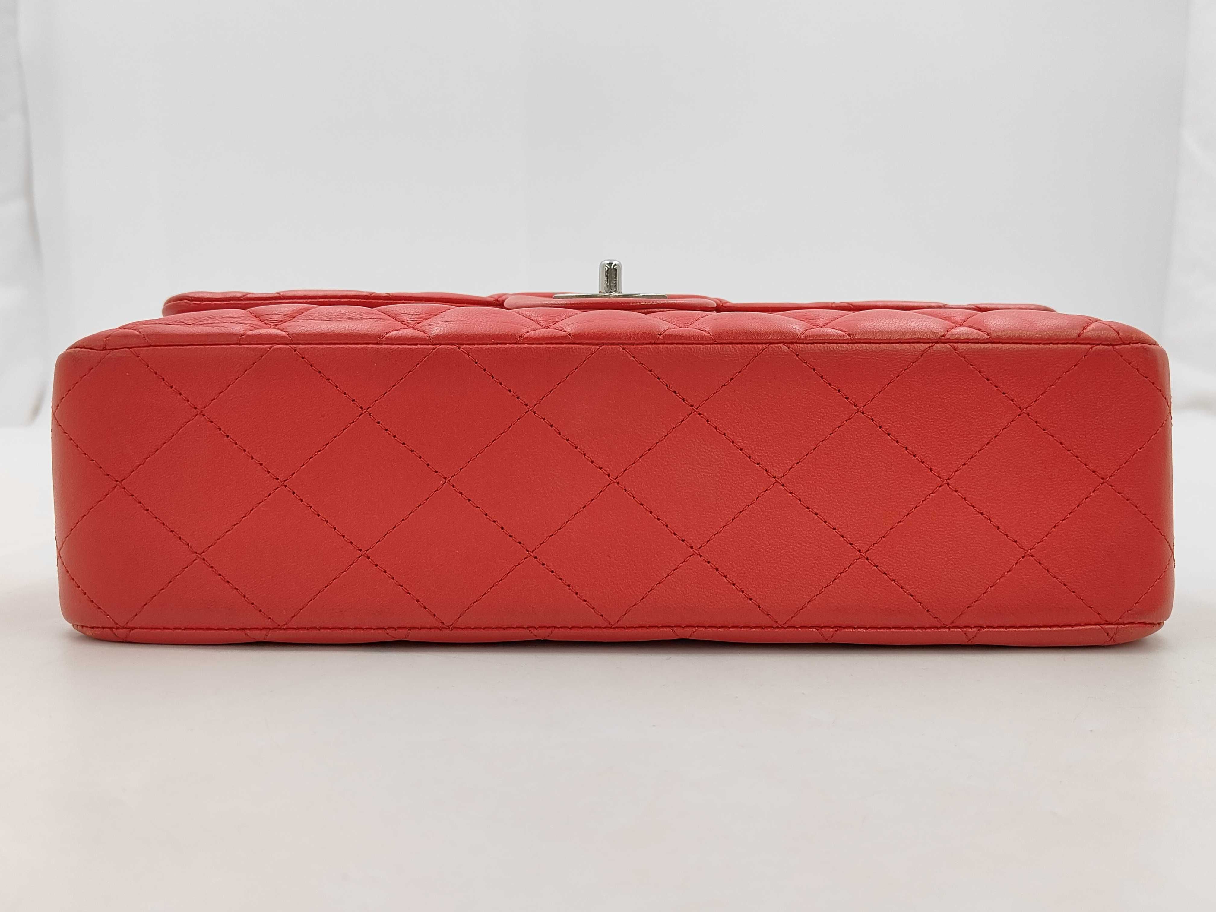 BAG LAMBSKIN CLASSIC DOUBLE FLAP 25CM NO.22 RED Shoulder Bag — view 7