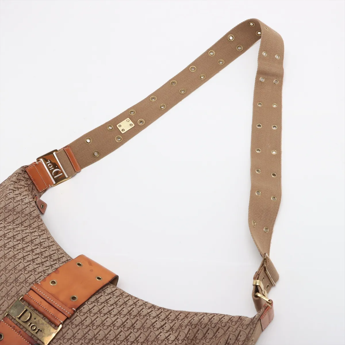 Street Chic Canvas x Leather Shoulder Bag Beige — view 5