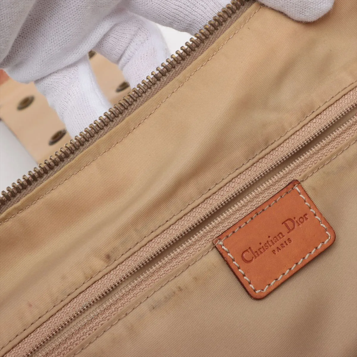 Street Chic Canvas x Leather Shoulder Bag Beige — view 9