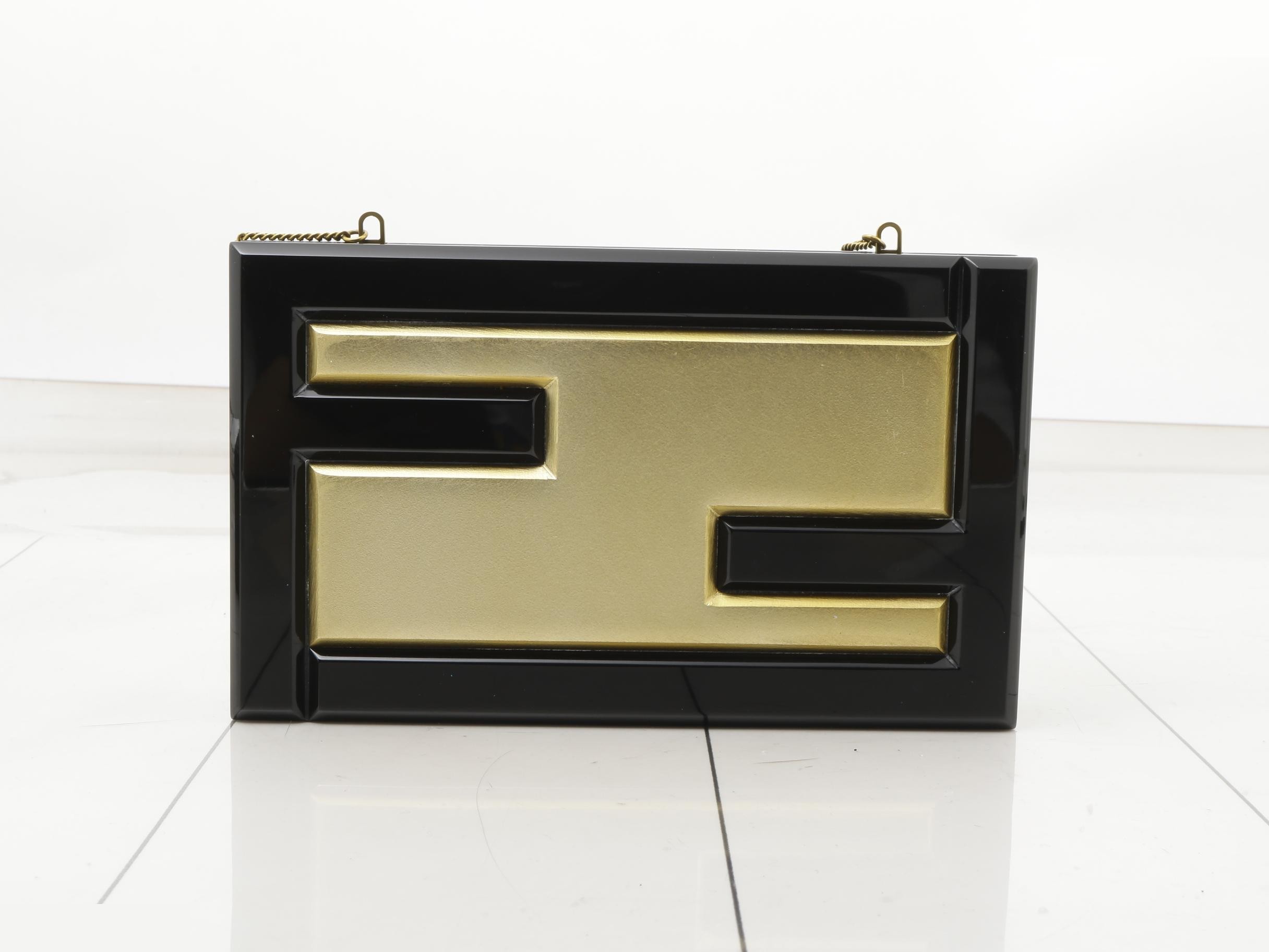 Plastic chain shoulder bag — view 2