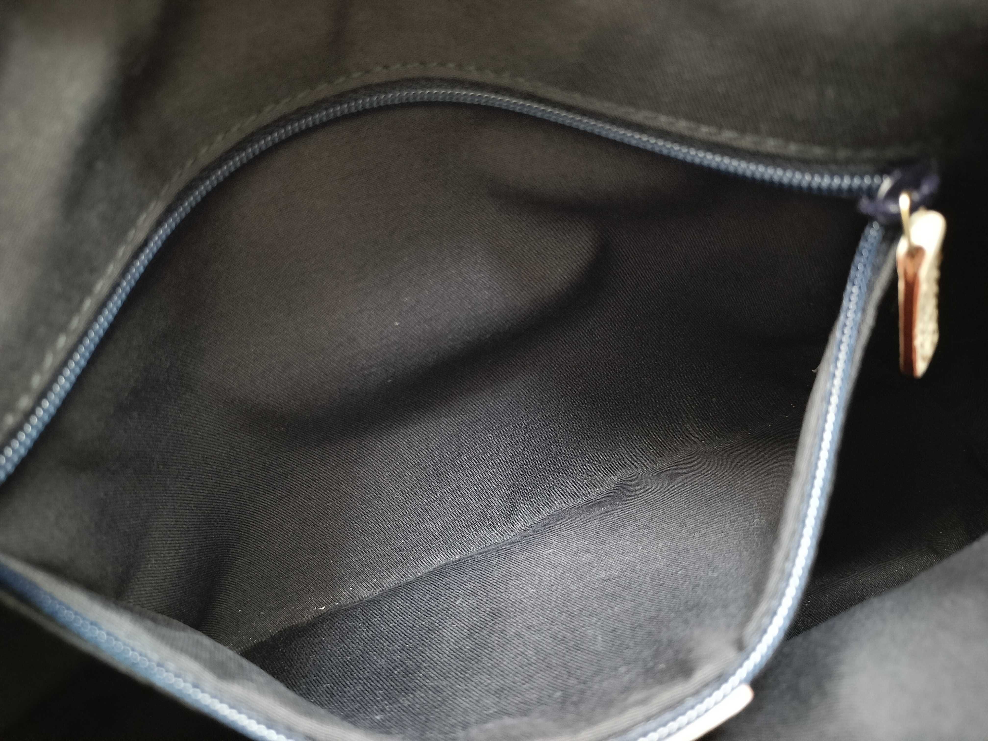 One-Shoulder Bag, White Handbag — view 14