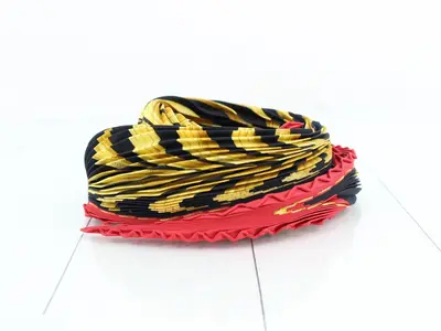 Carre 90 Scarf