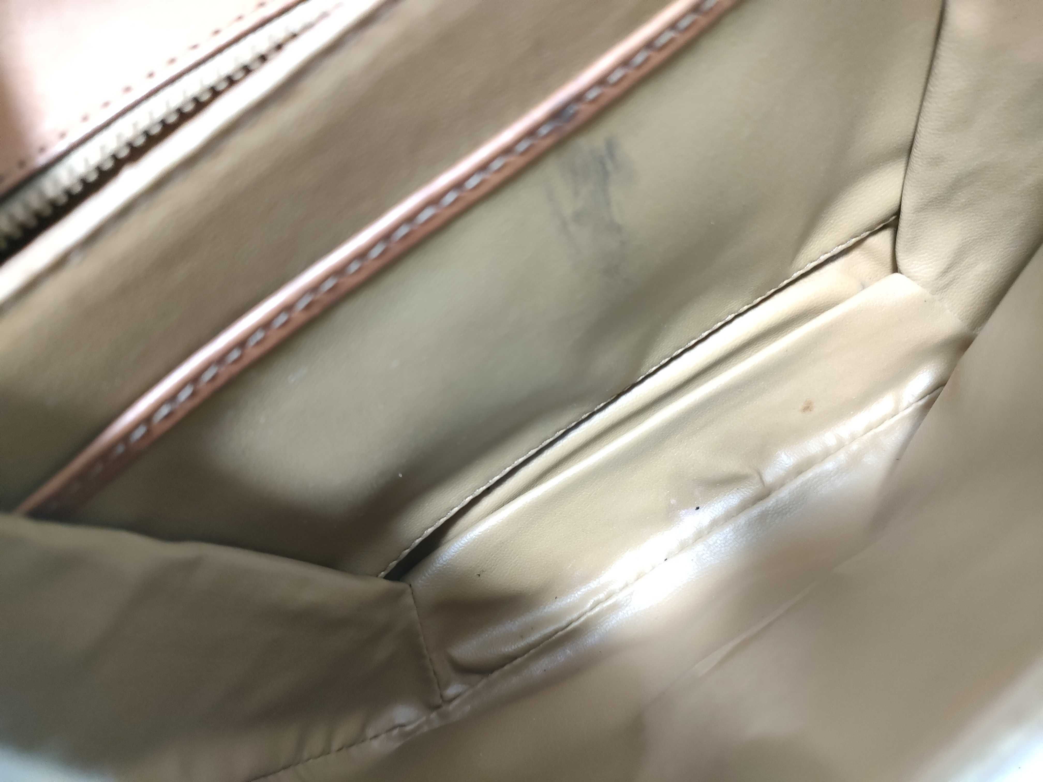 Vintage Shoulder Bag M06 Shoulder Bag — view 10