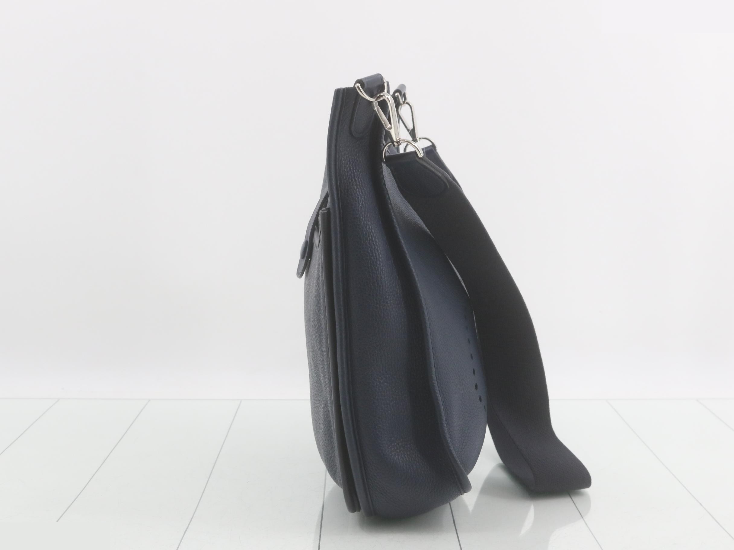 Evelyn 3 Evelyn Series Shoulder Bag — view 4