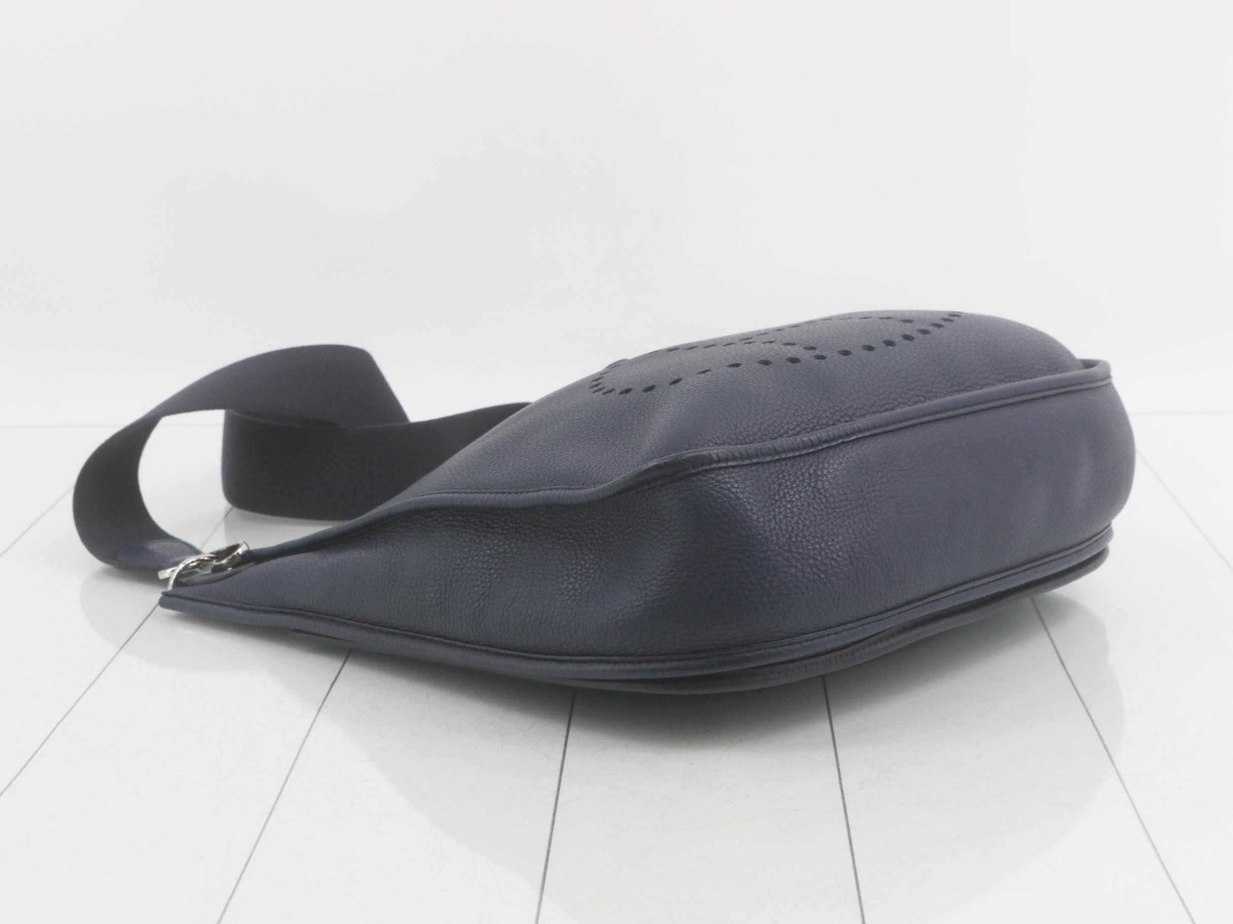 Evelyn 3 Evelyn Series Shoulder Bag — view 5