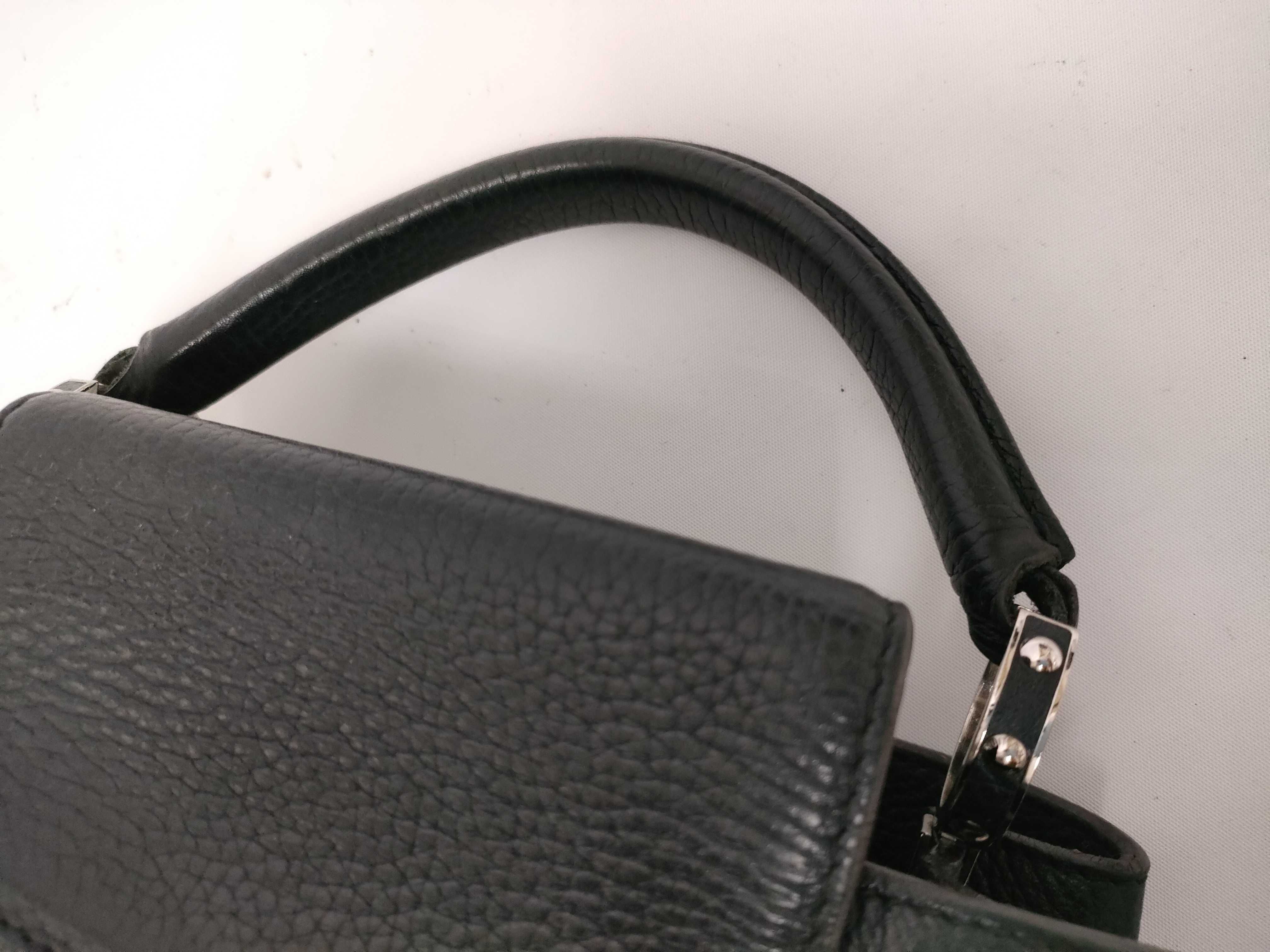 Damier Graphite Louis Vuitton Capucines Taurillon Leather Handbag — view 3