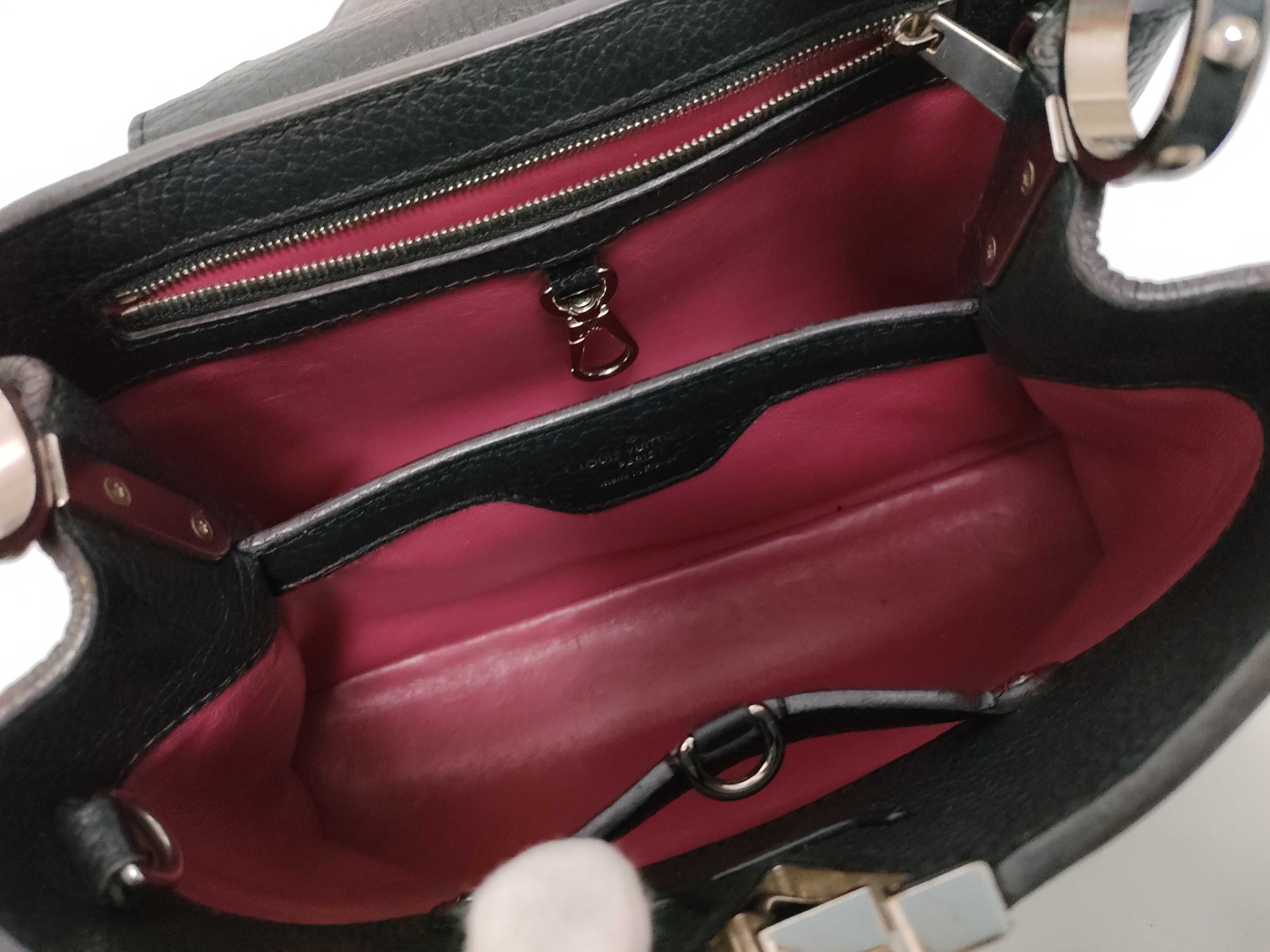 Damier Graphite Louis Vuitton Capucines Taurillon Leather Handbag — view 8