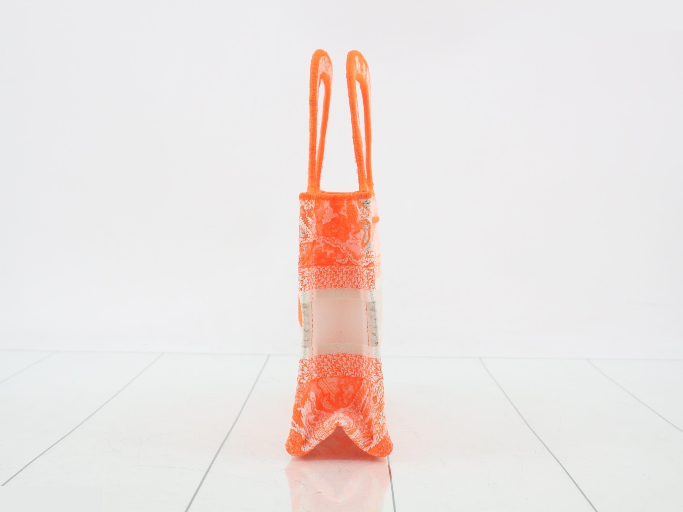 Book Tote — view 3