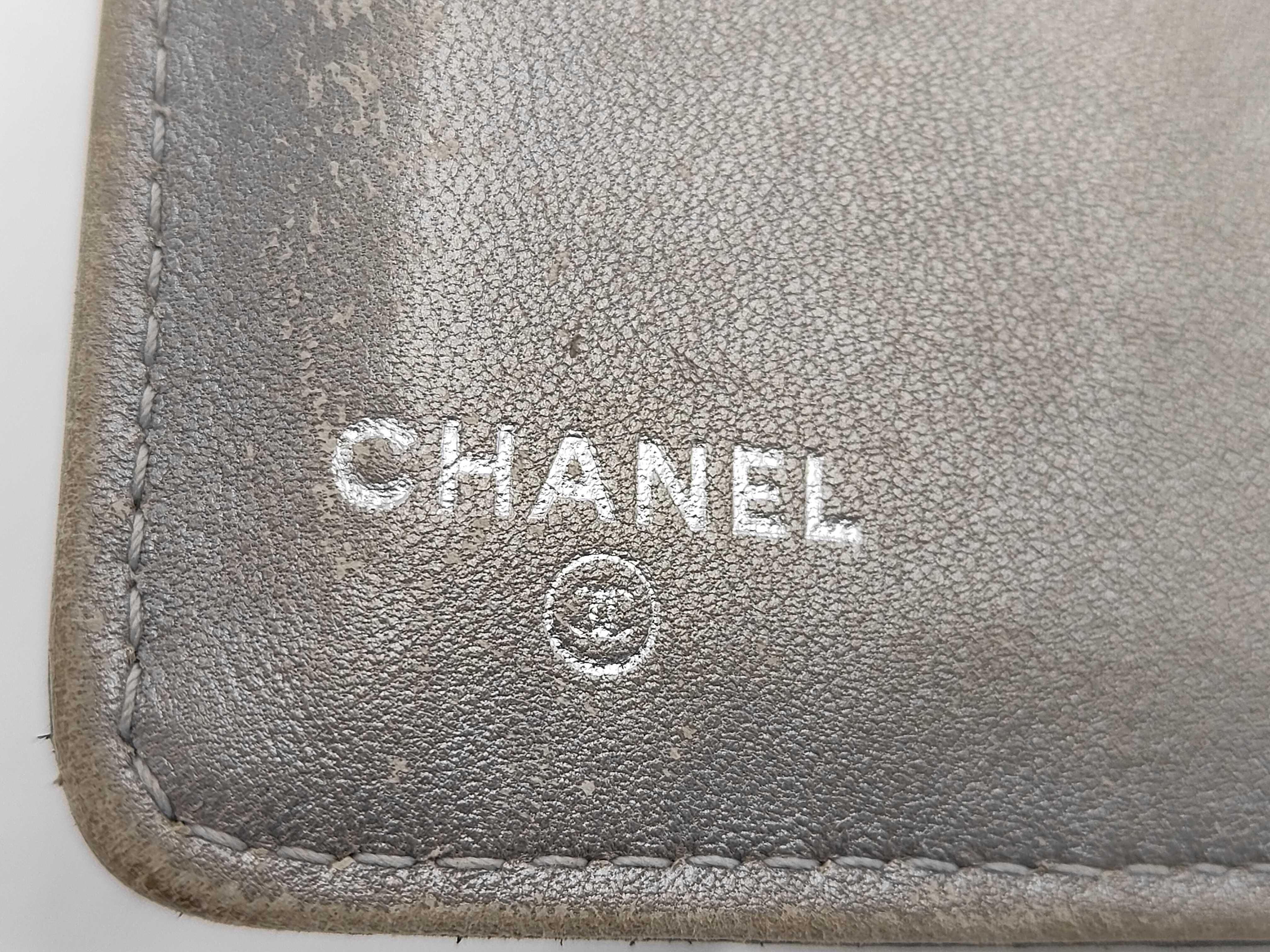 bi-fold wallet — view 6