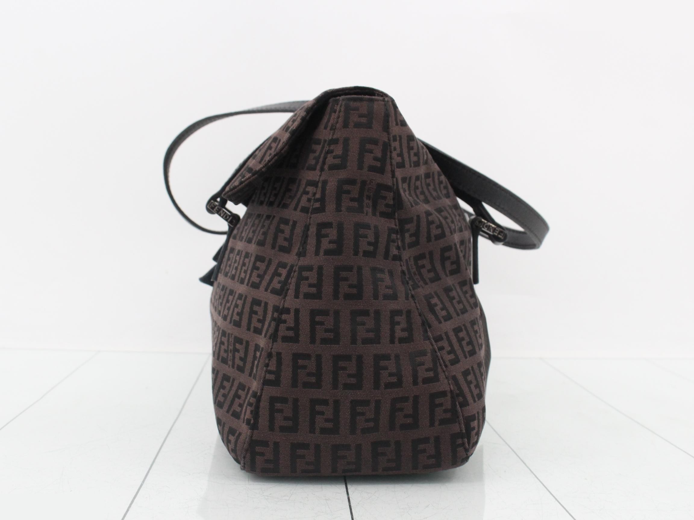 Zucca (bag) - Shoulder bag — view 3