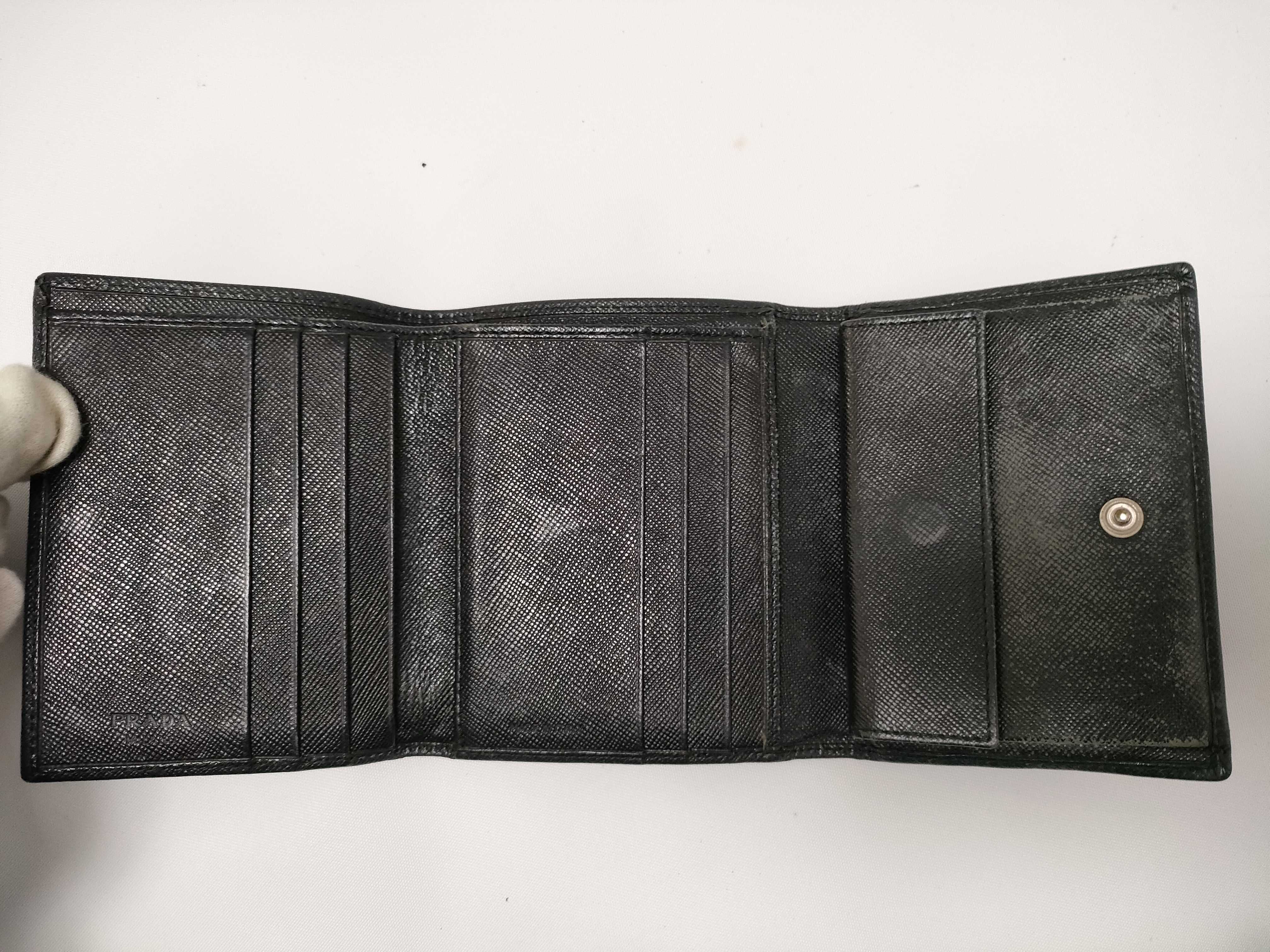 folding wallet. — view 6