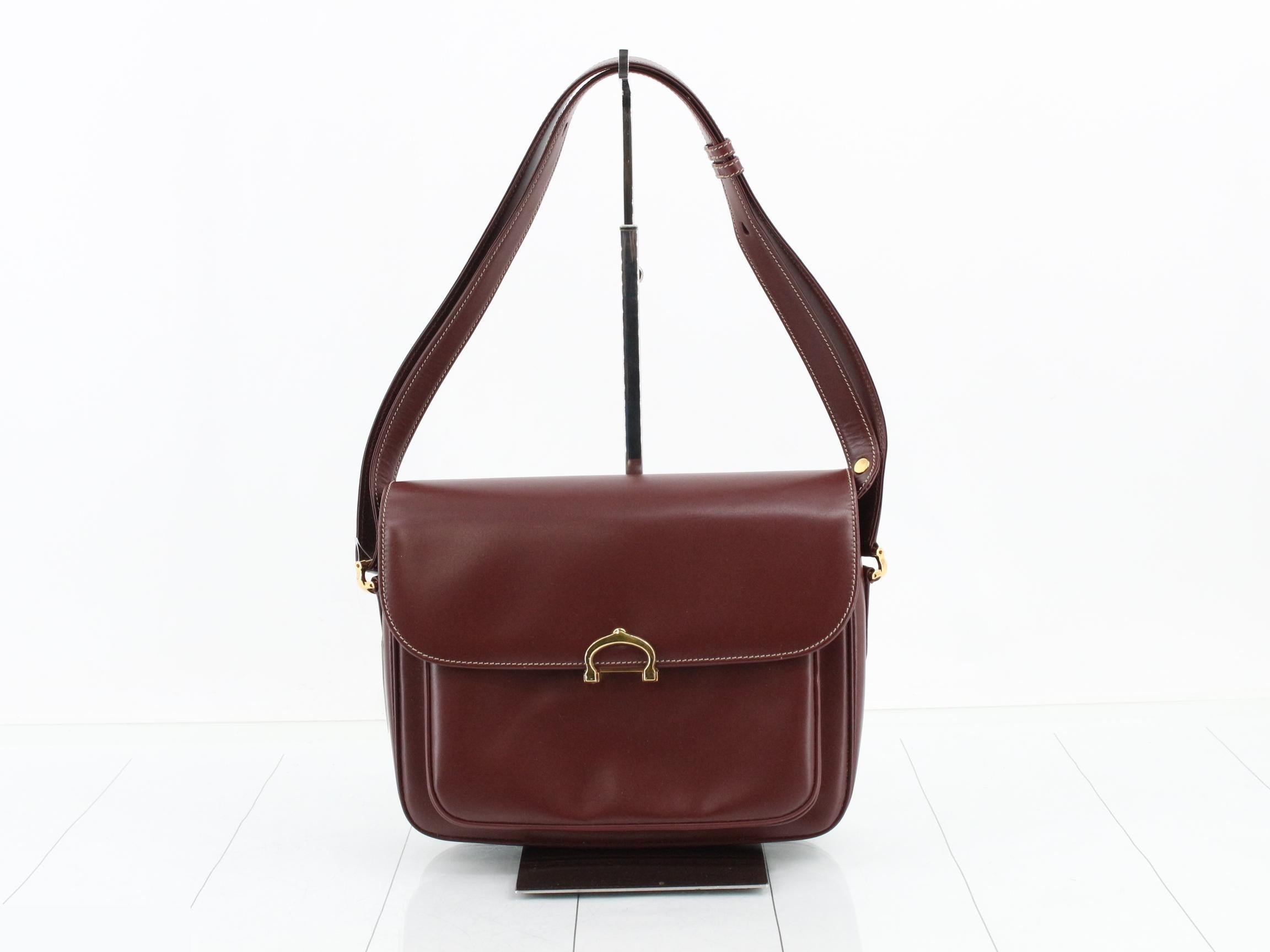 Must Line (Bag) - Shoulder Bag