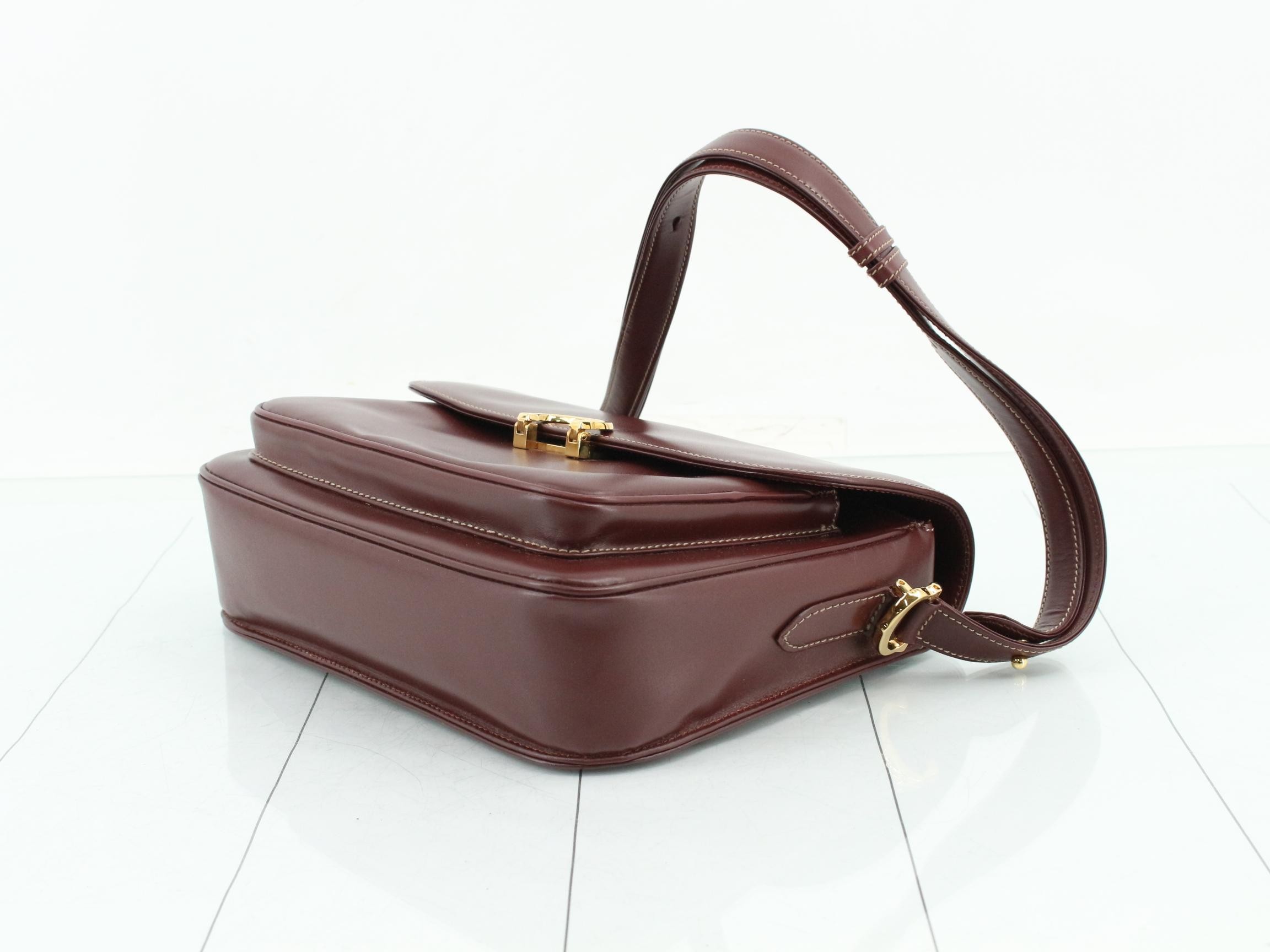 Must Line (Bag) - Shoulder Bag — view 6